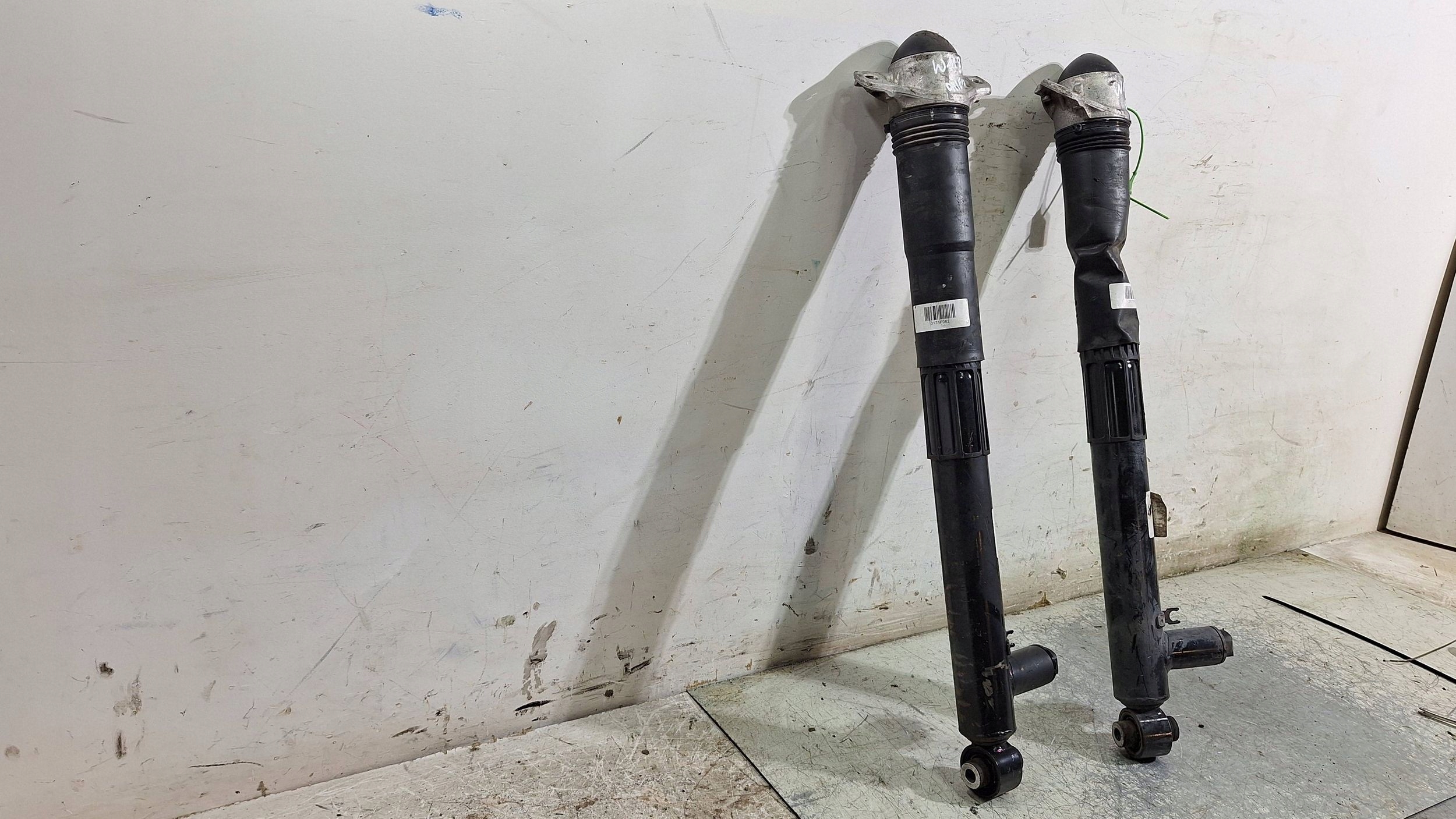 shock absorber EDC left right rear part KPL 83A512009 83A512000 AUDI RS Q3 83A