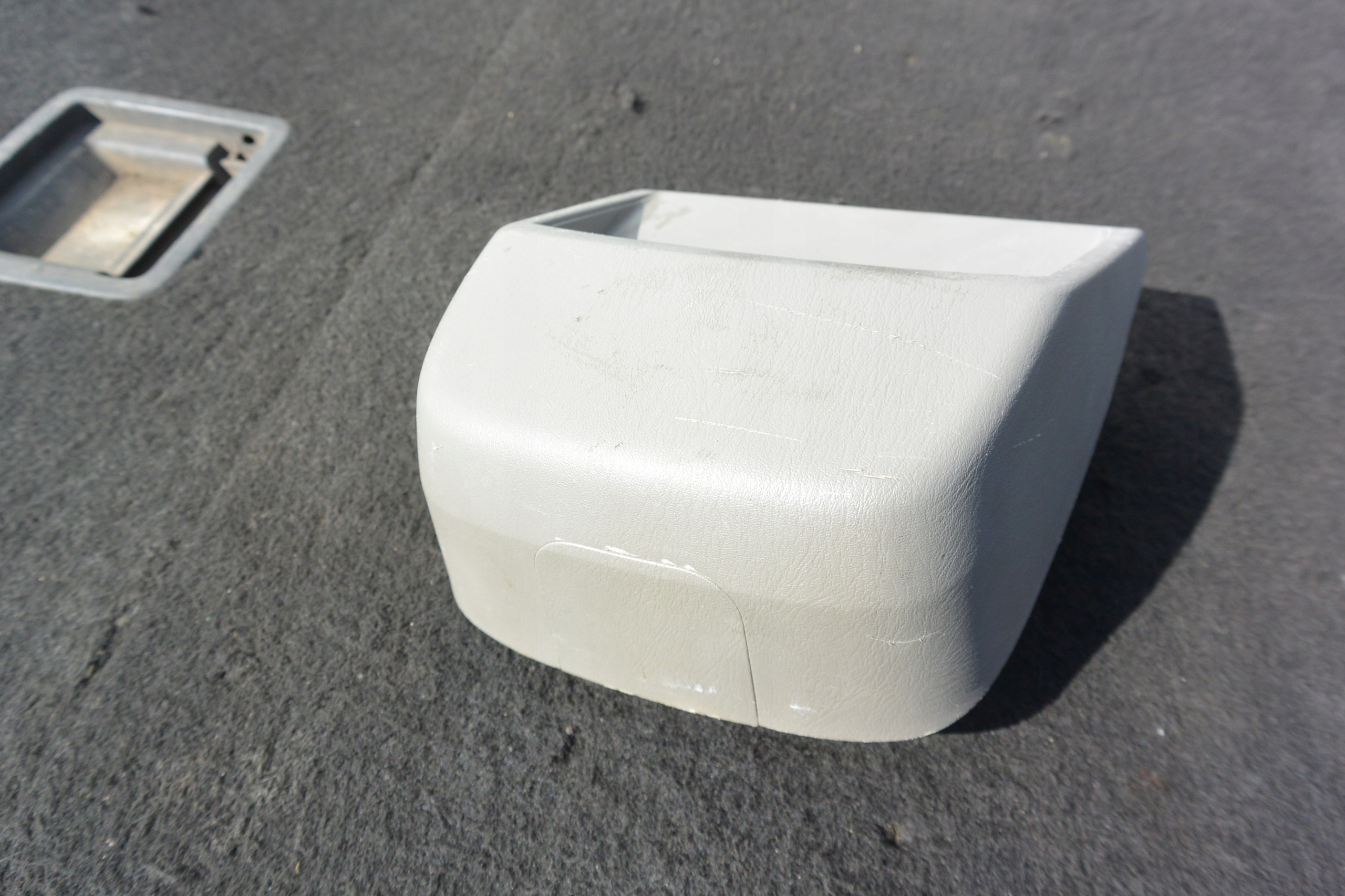 TRZECIE light STOP rear part NISSAN MAXIMA QX A33
