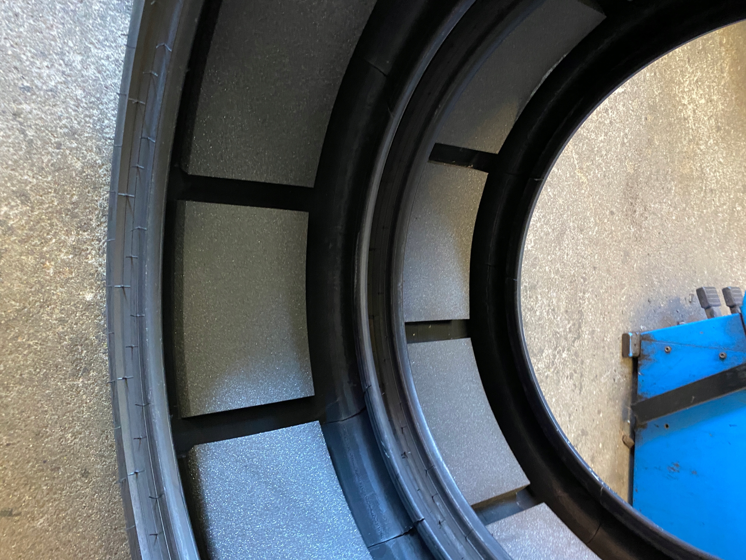 2 tyres summer 275/40R22 Pirelli P Zero 6mm 2024r