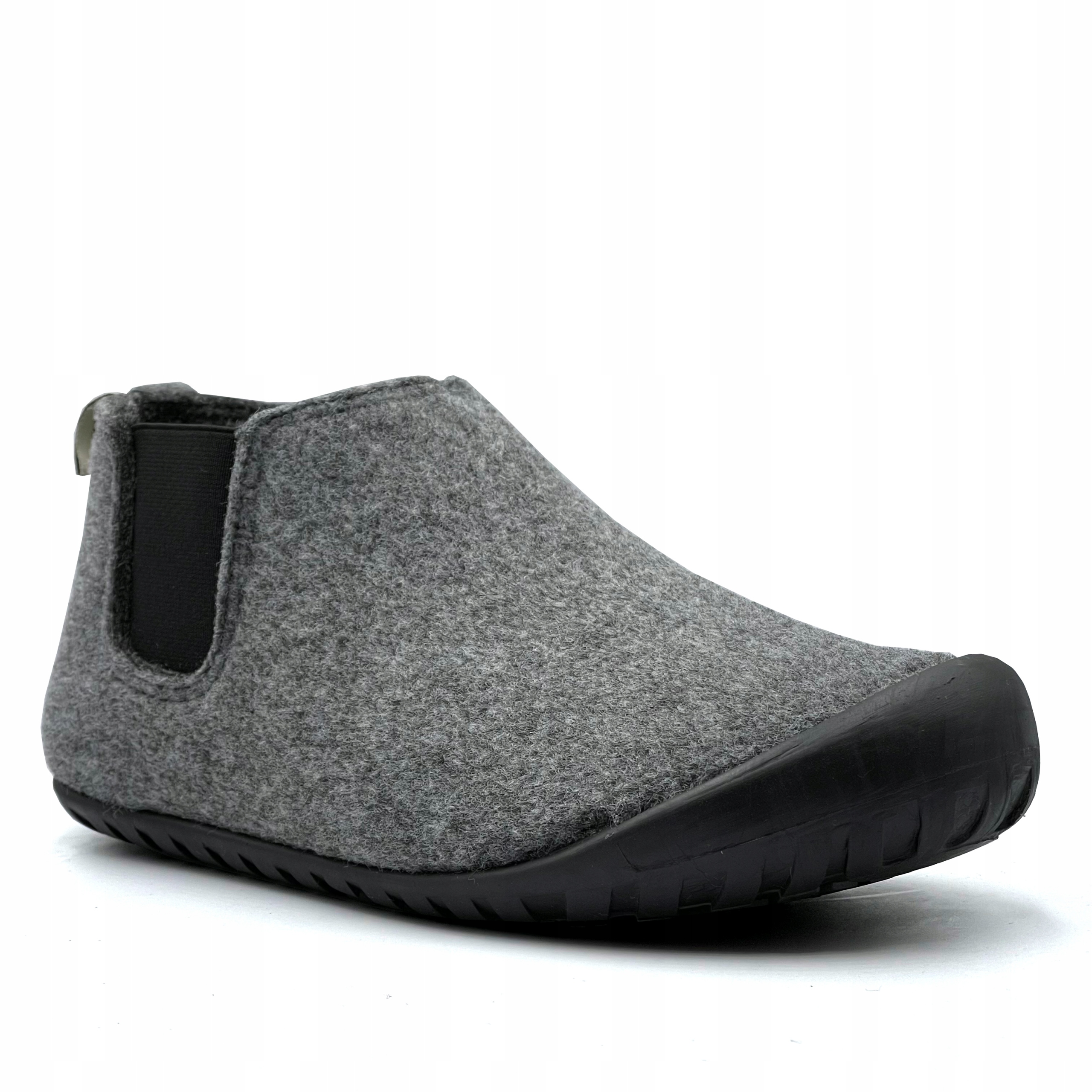 CIEPŁE KAPCIE GUMBIES BRUMBY UNISEX GREY & BLACK