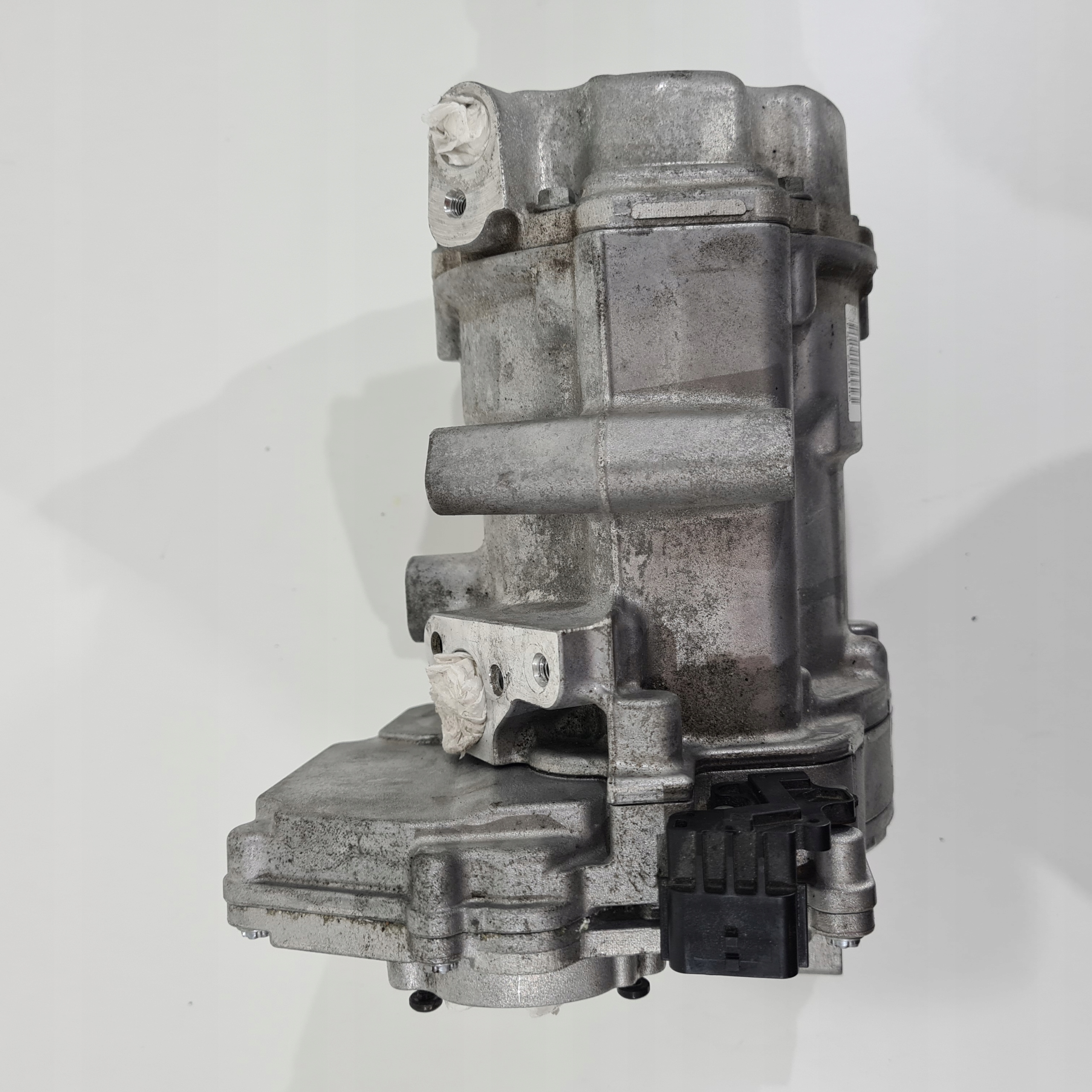 Klimakompressor klimaanlage RENAULT NISSAN 1.6 E-TECH 926000464R HYBRYDA