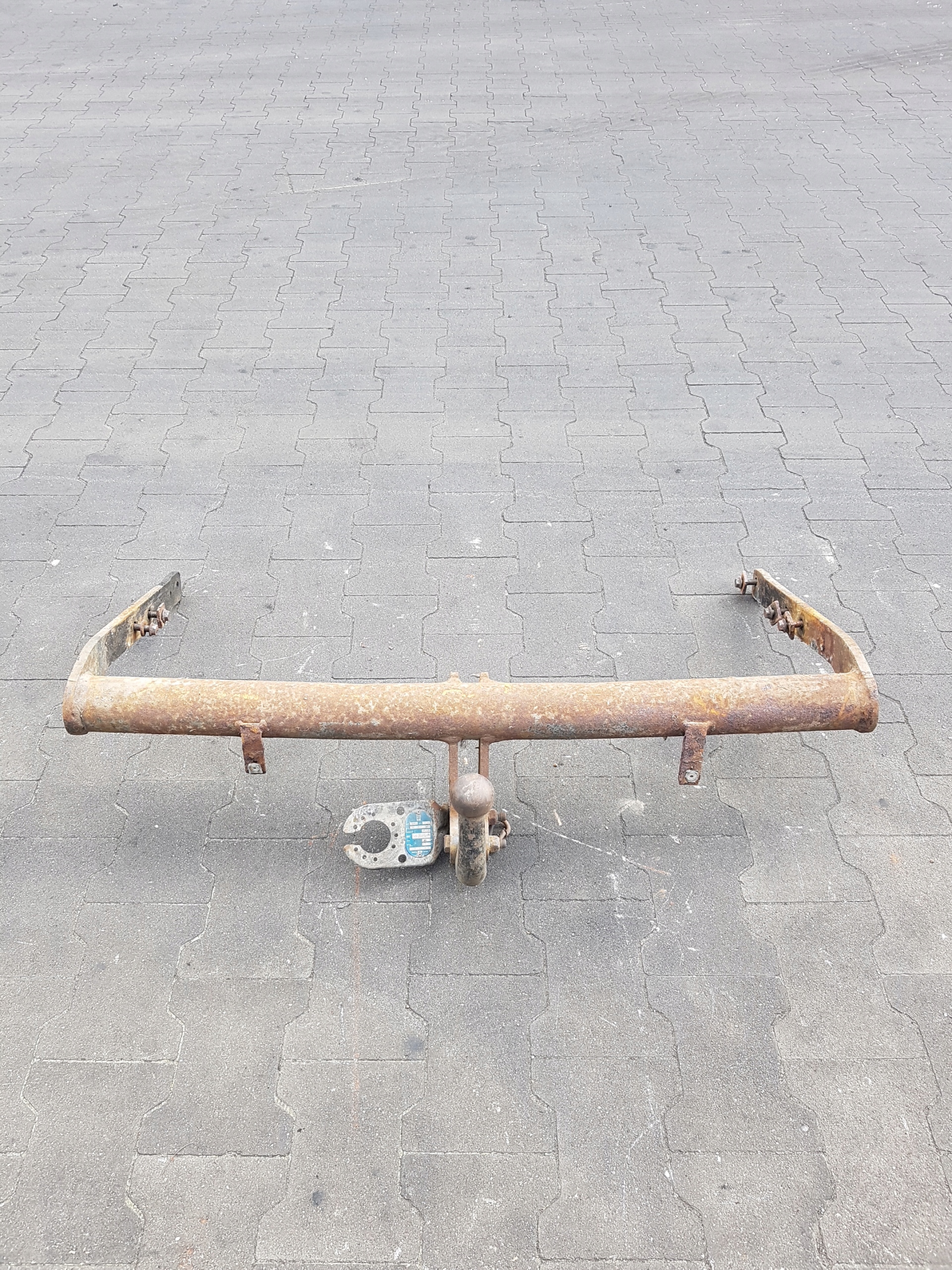 towing FORD GALAXY MK1 LIFT