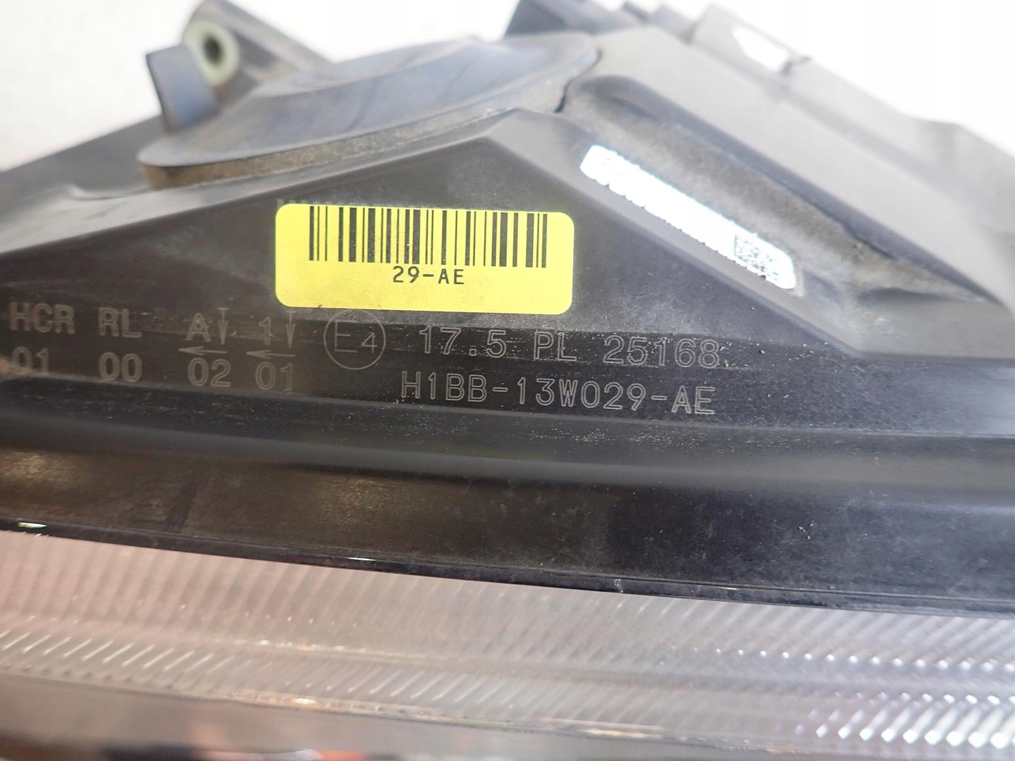 light front front right FORD FIESTA MK8 2017- H1BB-13W029-AE