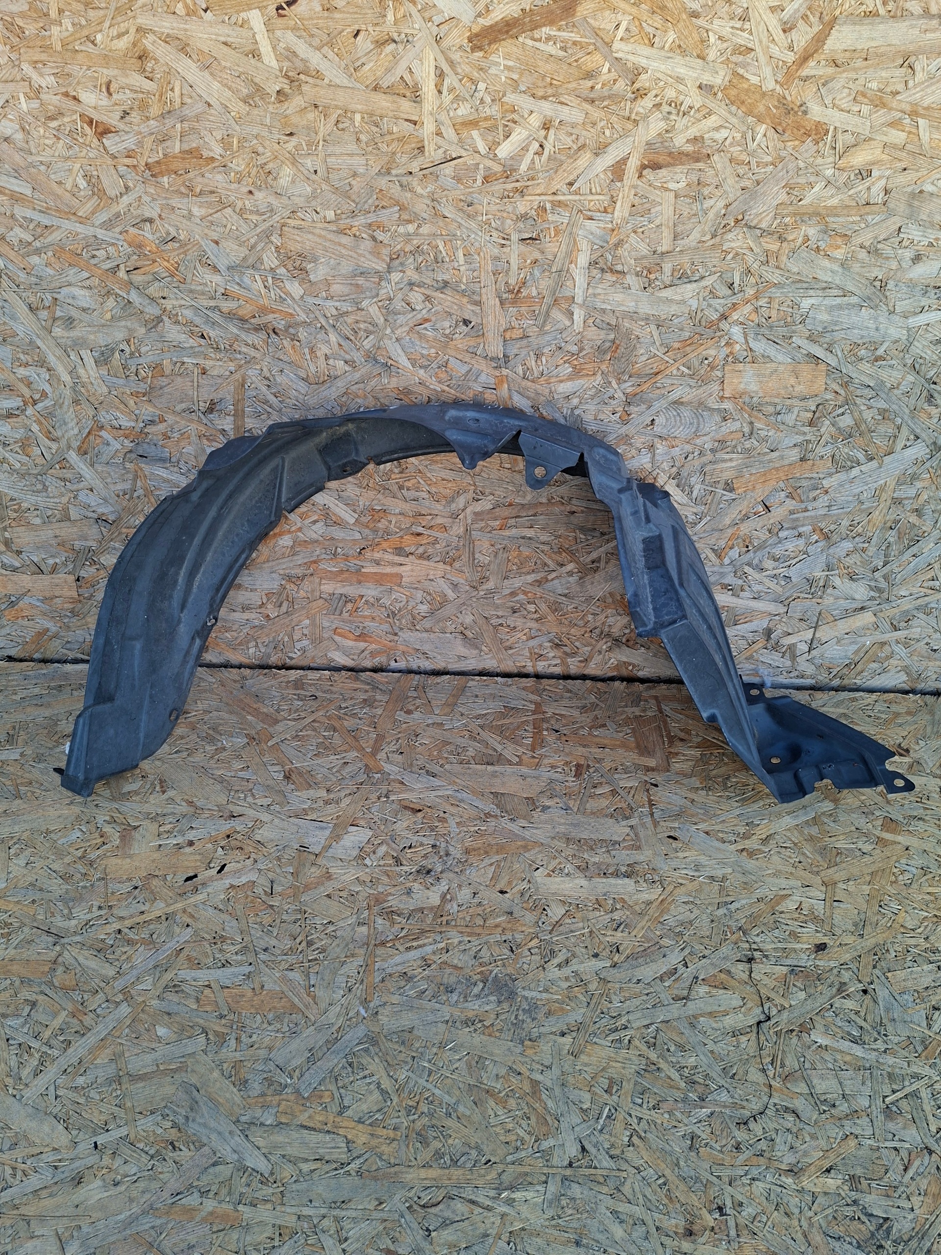 mudguard front front left TOYOTA YARIS III