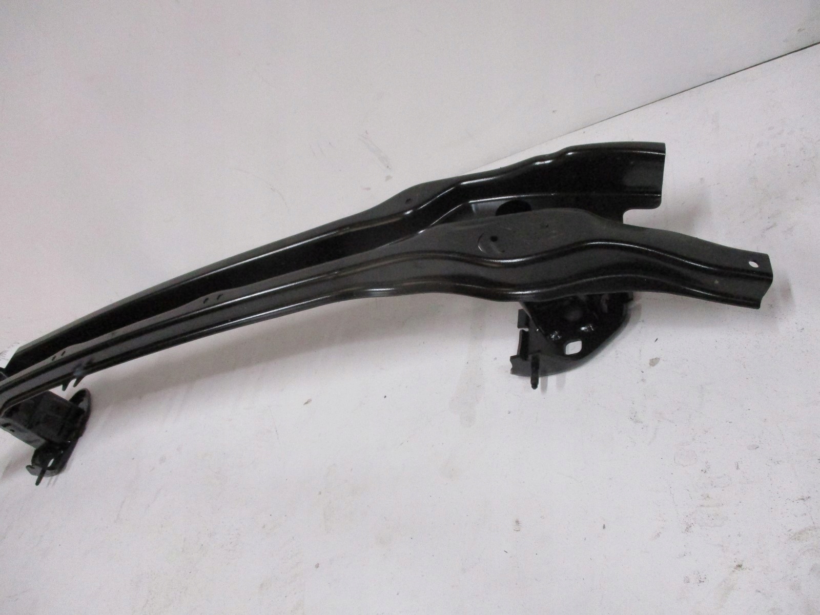 TRAVERSA paraurti BMW 3 G20 4092021