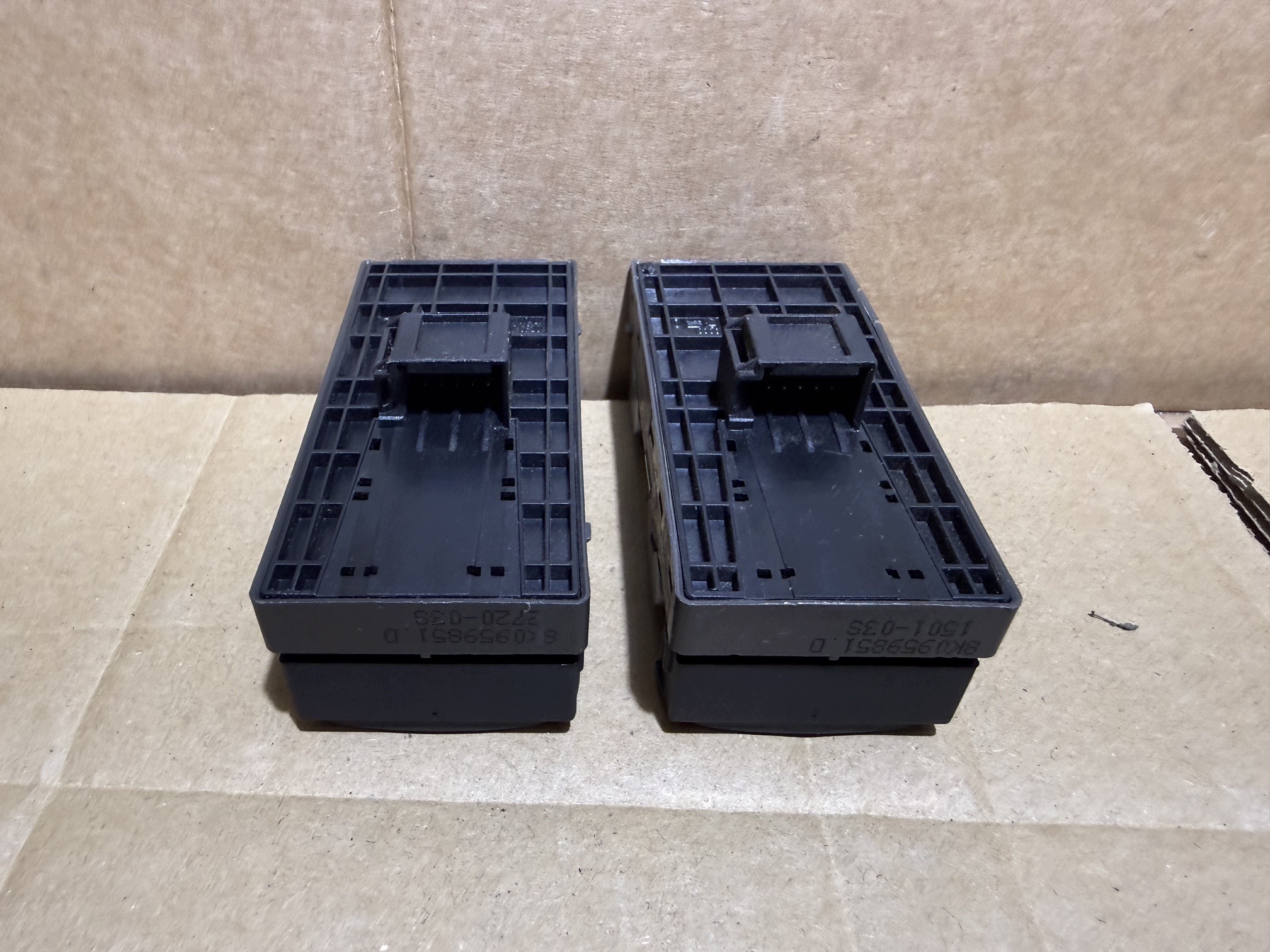 AUDI A5 8T A4 B8 páčky PANEL okna 8K0959851D