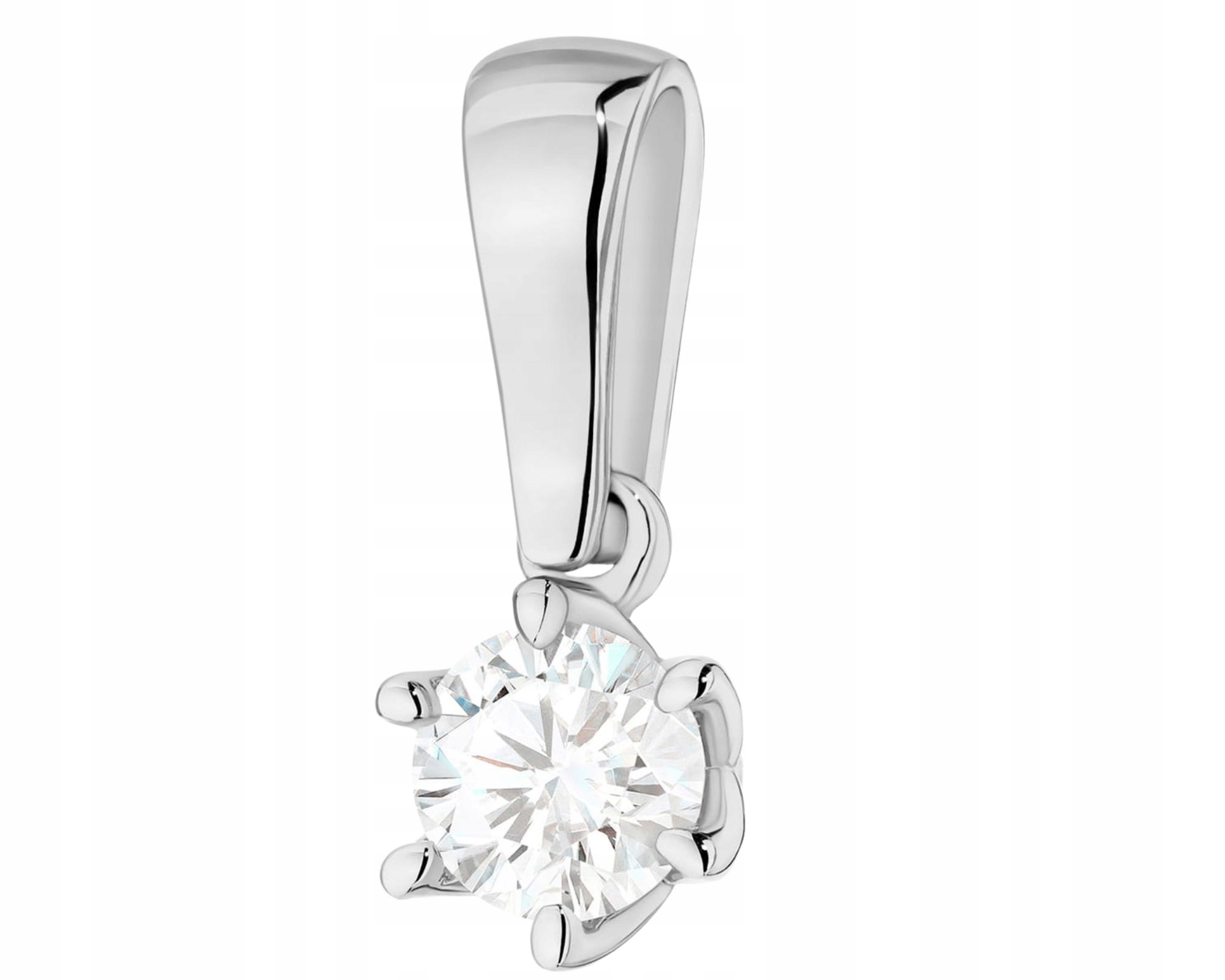 Přívěsek Se Syntetickým Diamantem – Šperkový Detail V Bílém Zlatě