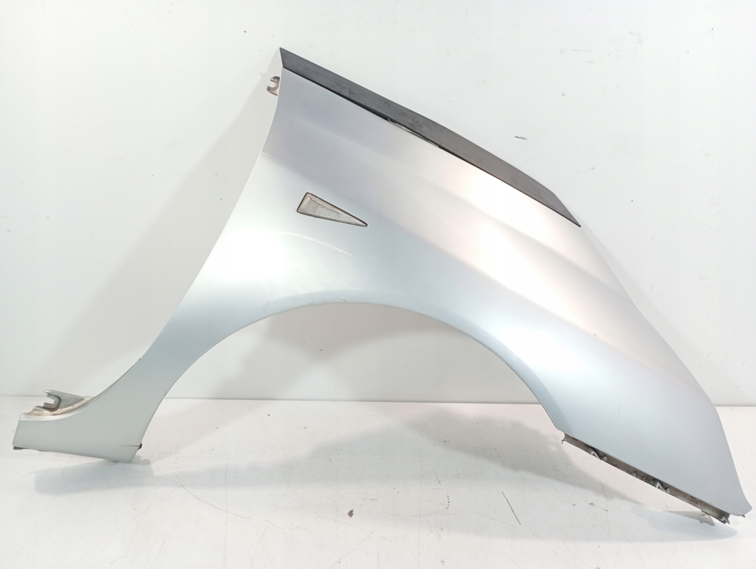 RENAULT ESPACE IV 4 02-14 fender right front kod lakieru TEB64