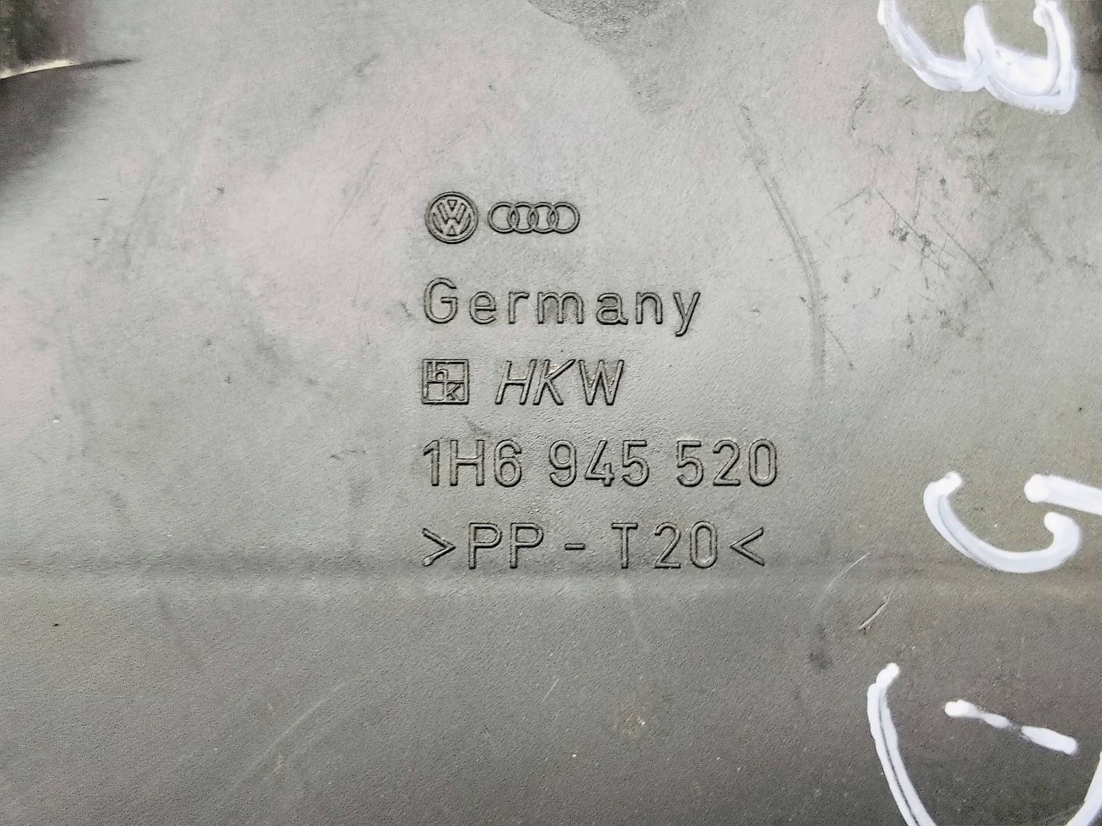 light rear left Volkswagen Golf III 1.6 MPI 1H6945111B
