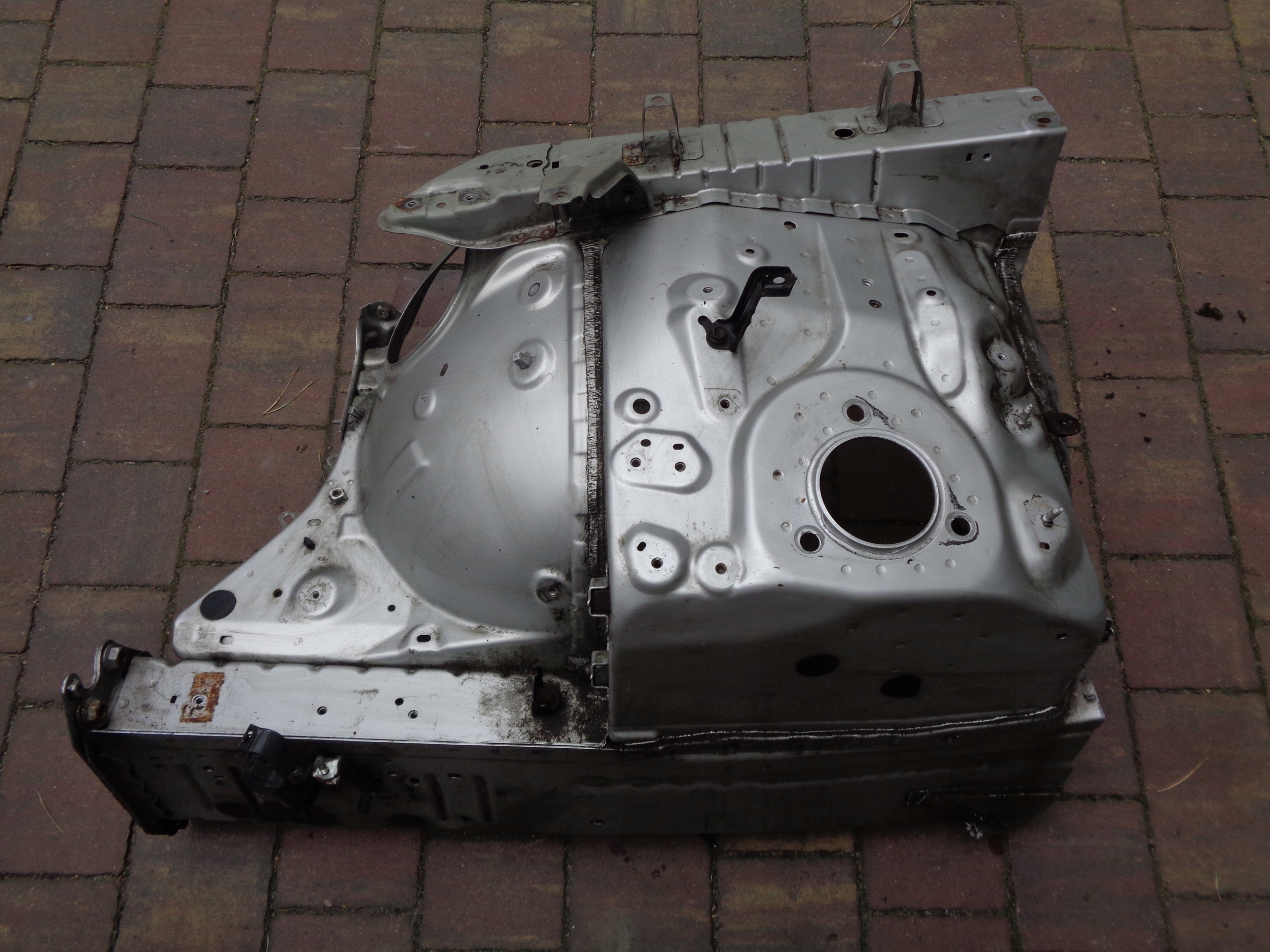 ЛОНЖЕРОН ПРАВИЙ LEXUS LS 460