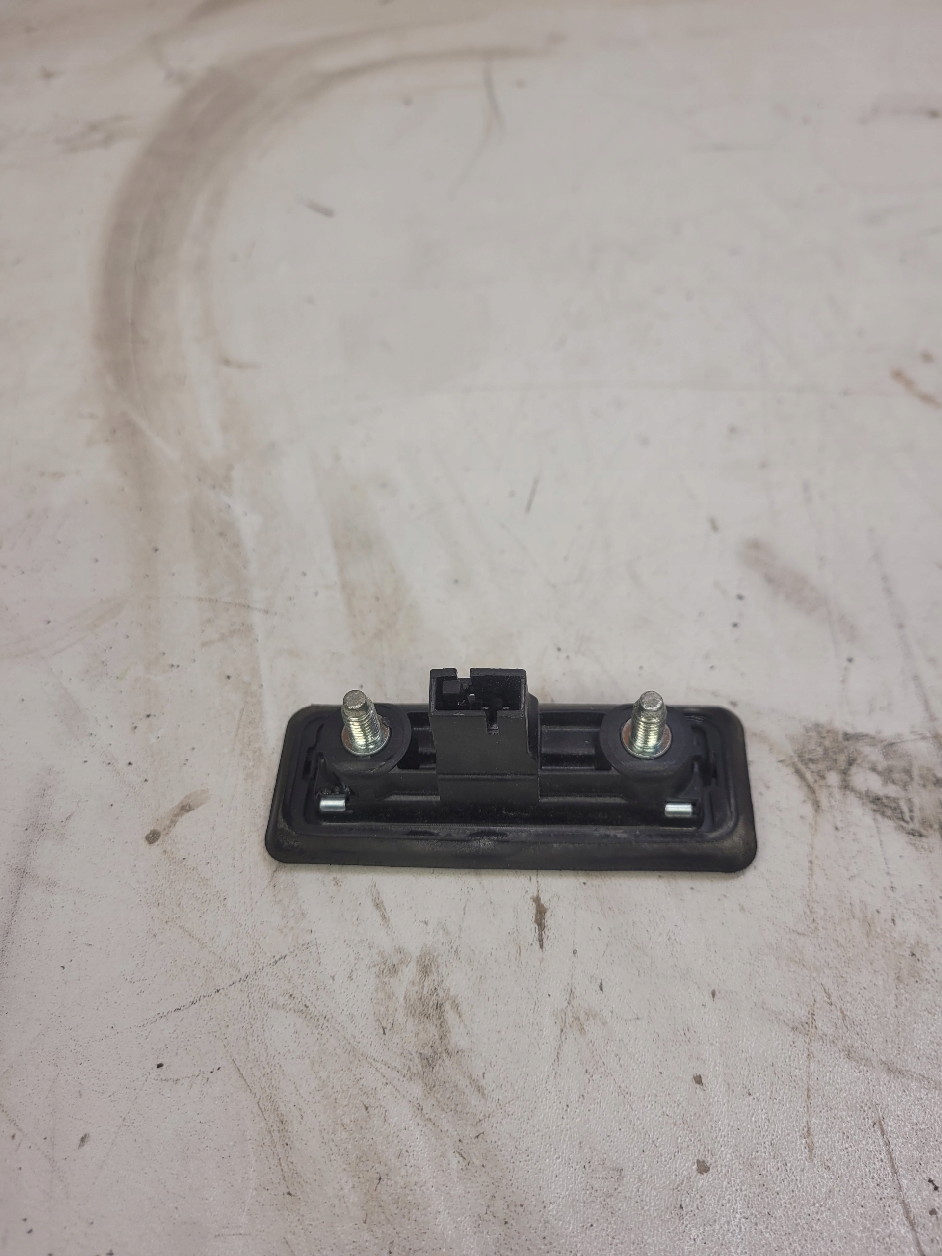 handle bonnet rear part AUDI A4 A5 A6 Q5 8T0827566C