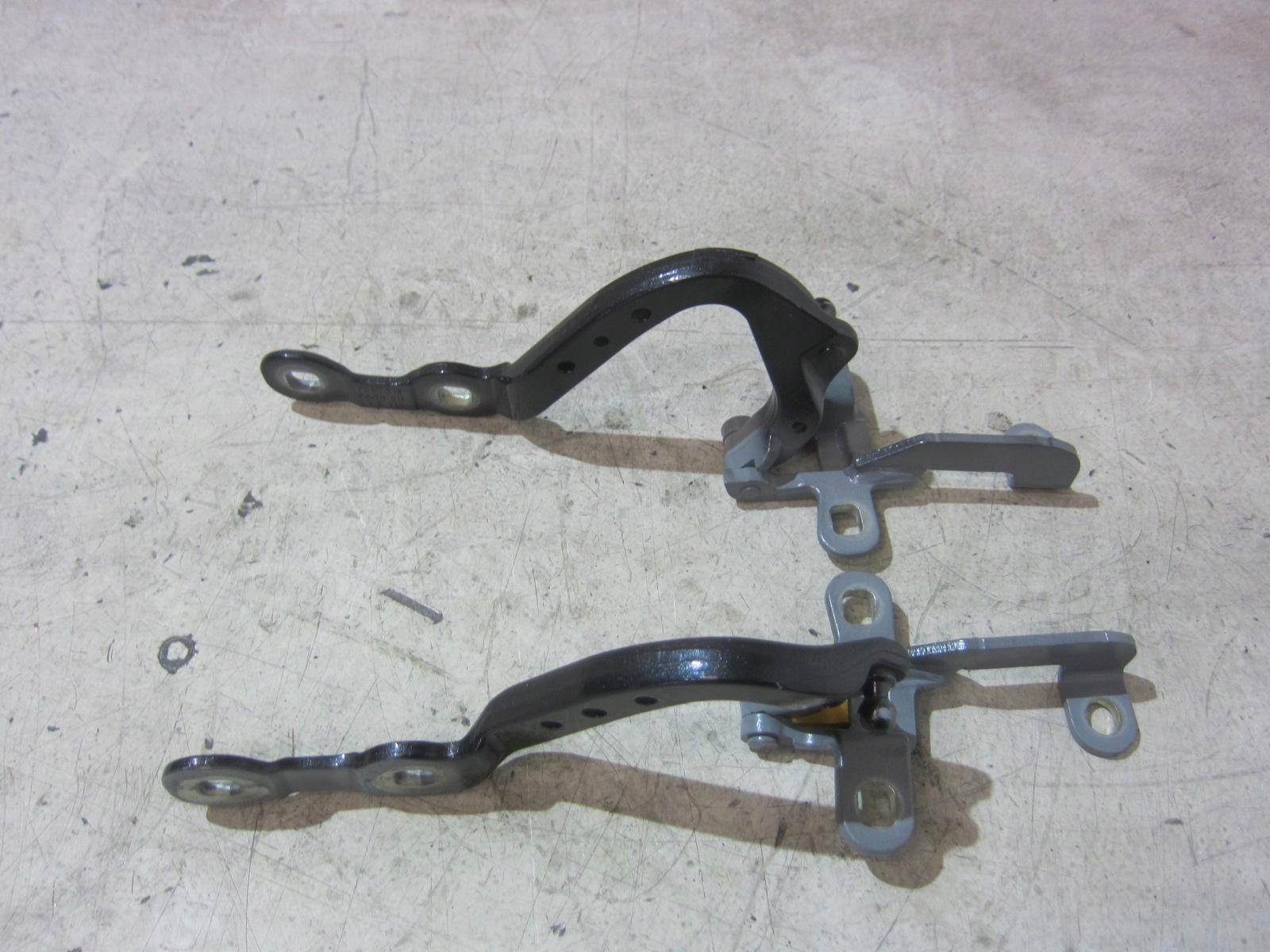 BMW X3 G01 hinge bonnet boot right left 7494944 7397316 41007494943