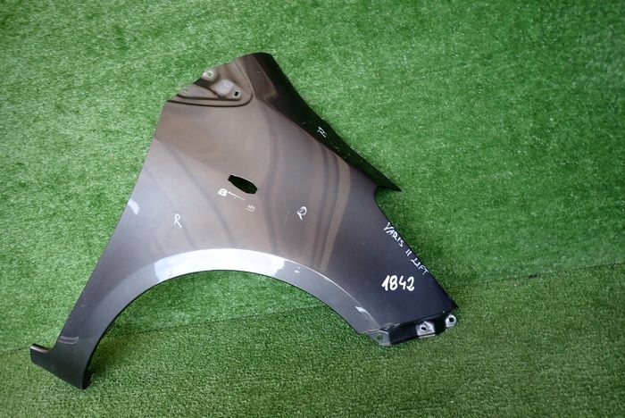 TOYOTA YARIS II 05-11 fender right front front