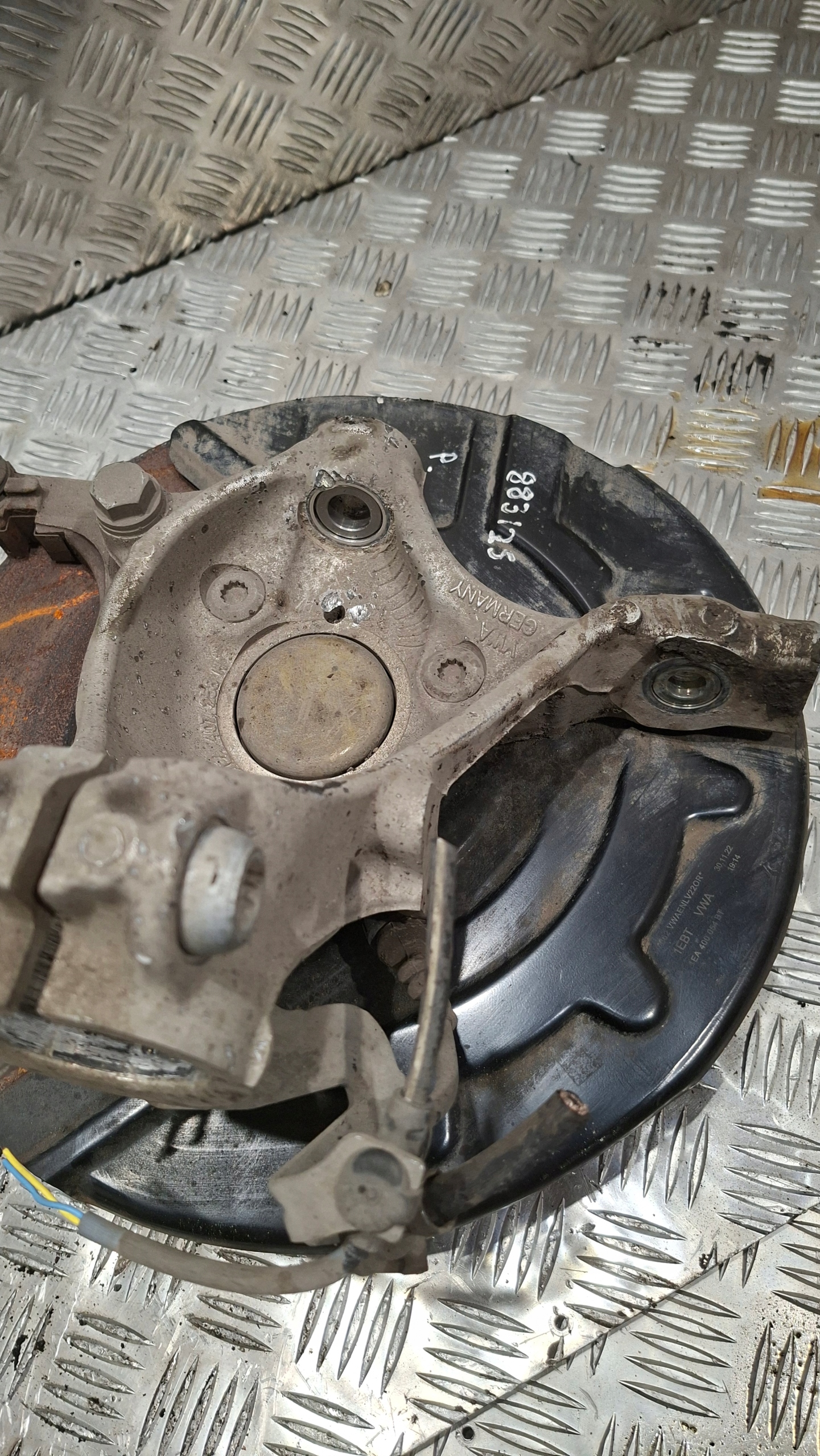 swing right front VW ID.4 PRO 128KW