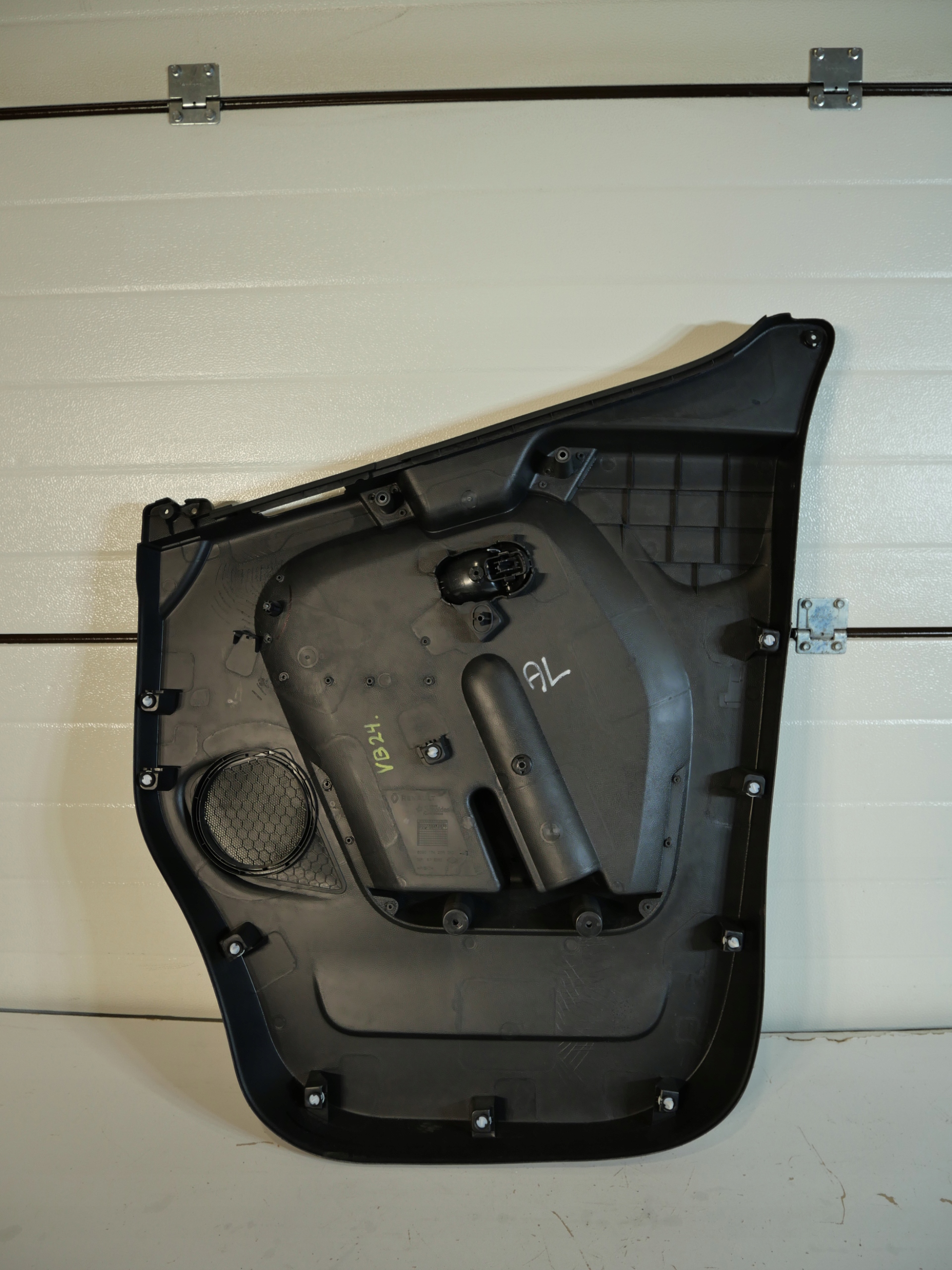 verkleidung Tür RENAULT MASTER 809017426R
