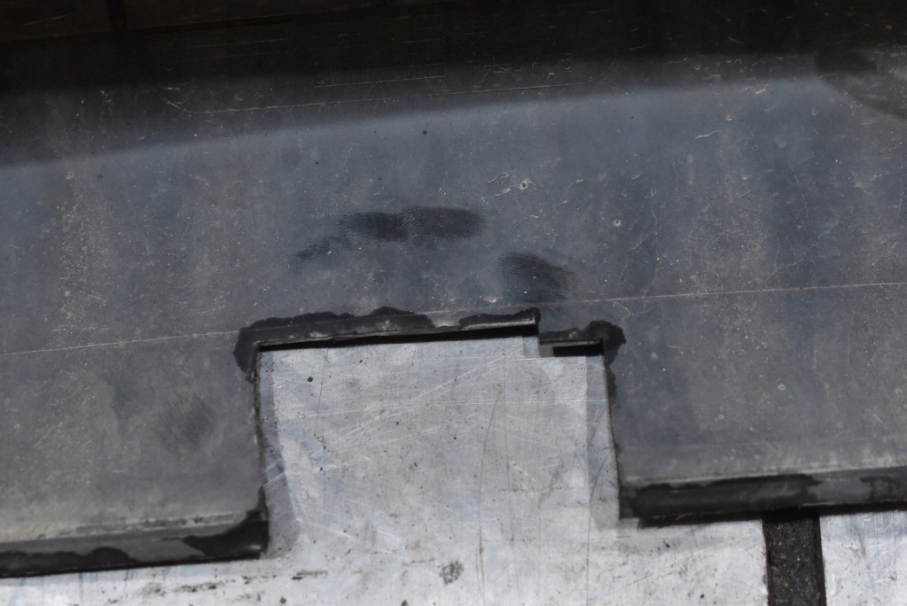 bumper rear part rear black PDC AUDI A4 B7 KOMBI 04-08