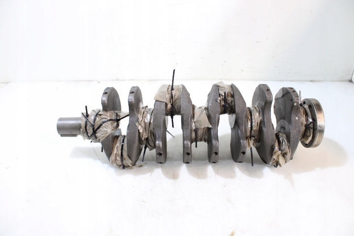 WAŁ KORBOWY OPEL ASTRA J LIFT 1.7CDTI