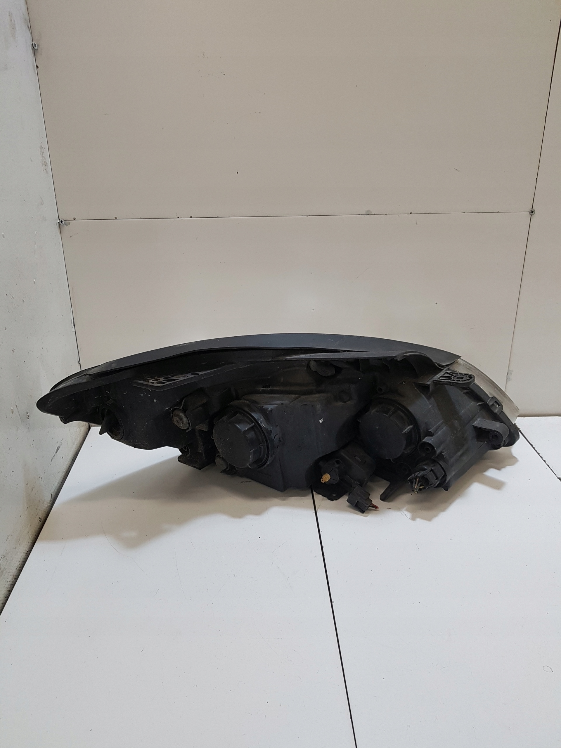 light left front KIA CEED 92101-1H000