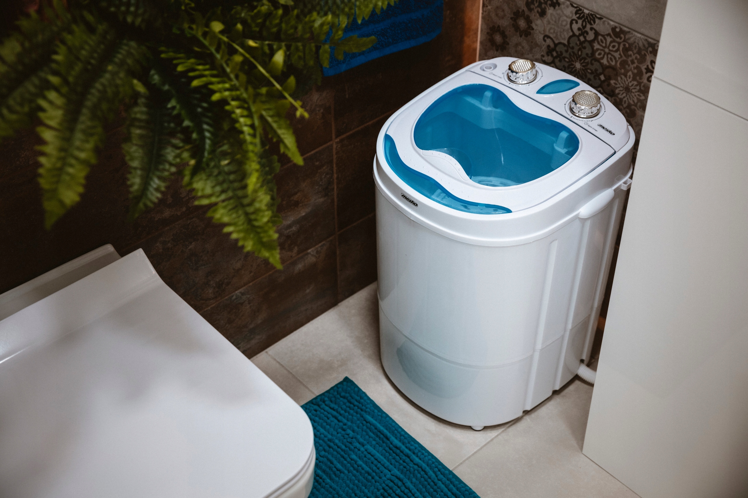 PRALKO-WIRÓWKA TURYSTYCZNA 6KG 400W MESKO MS 8053 Sposób załadunku od góry