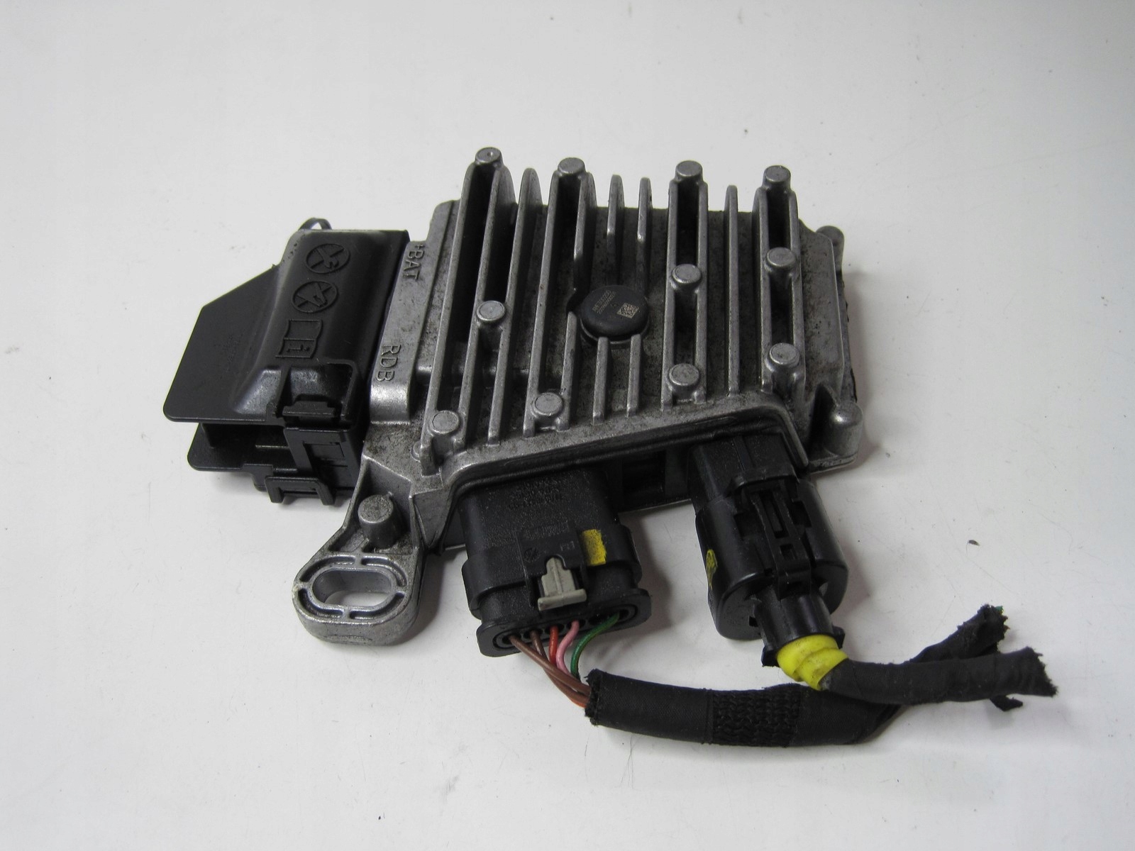 Moduł sterownik start stop Citroen C5 Peugeot 508 II 9842654880