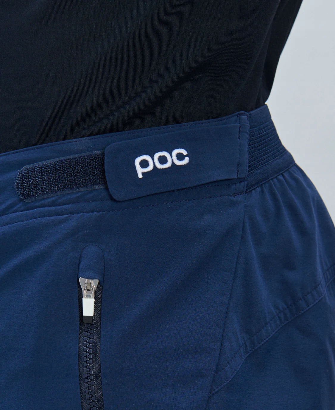 Spodenki POC Essential Enduro Shorts - TURMALINE NAVY - Rozmiar XL Kolor niebieski