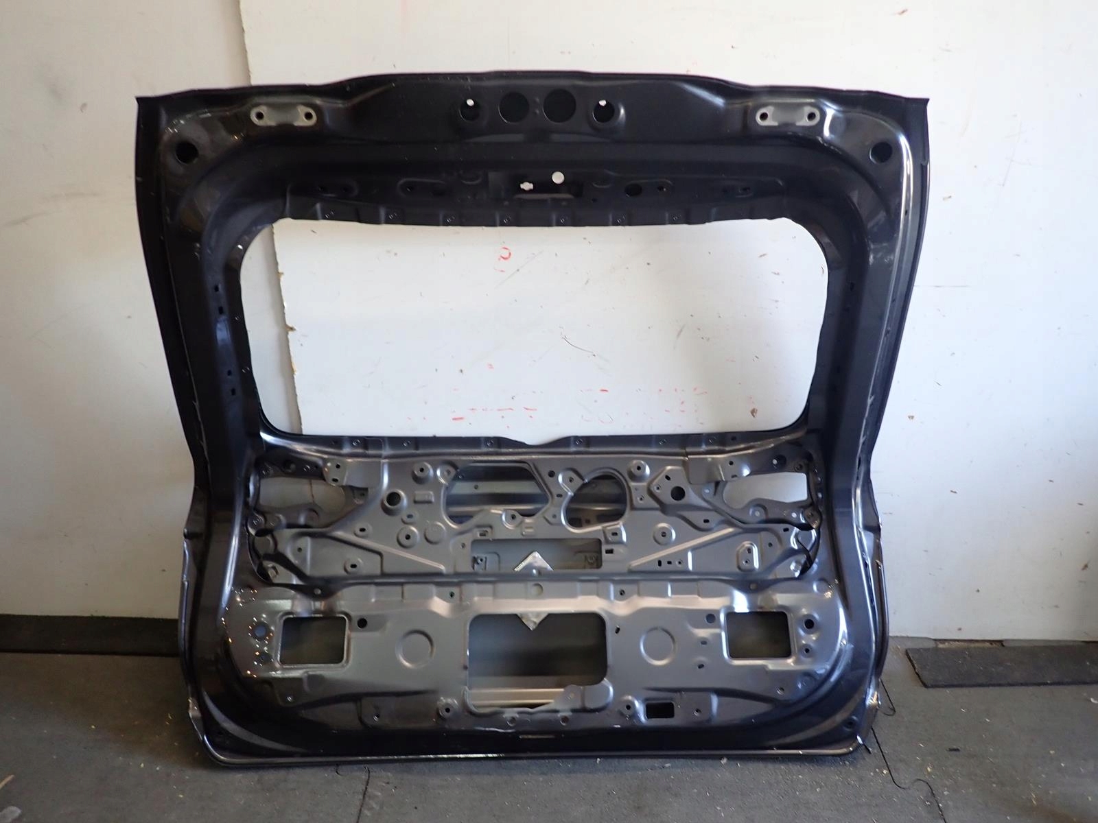 HECKKLAPPE KOFFERRAUMDECKEL TOYOTA RAV4 V 2018