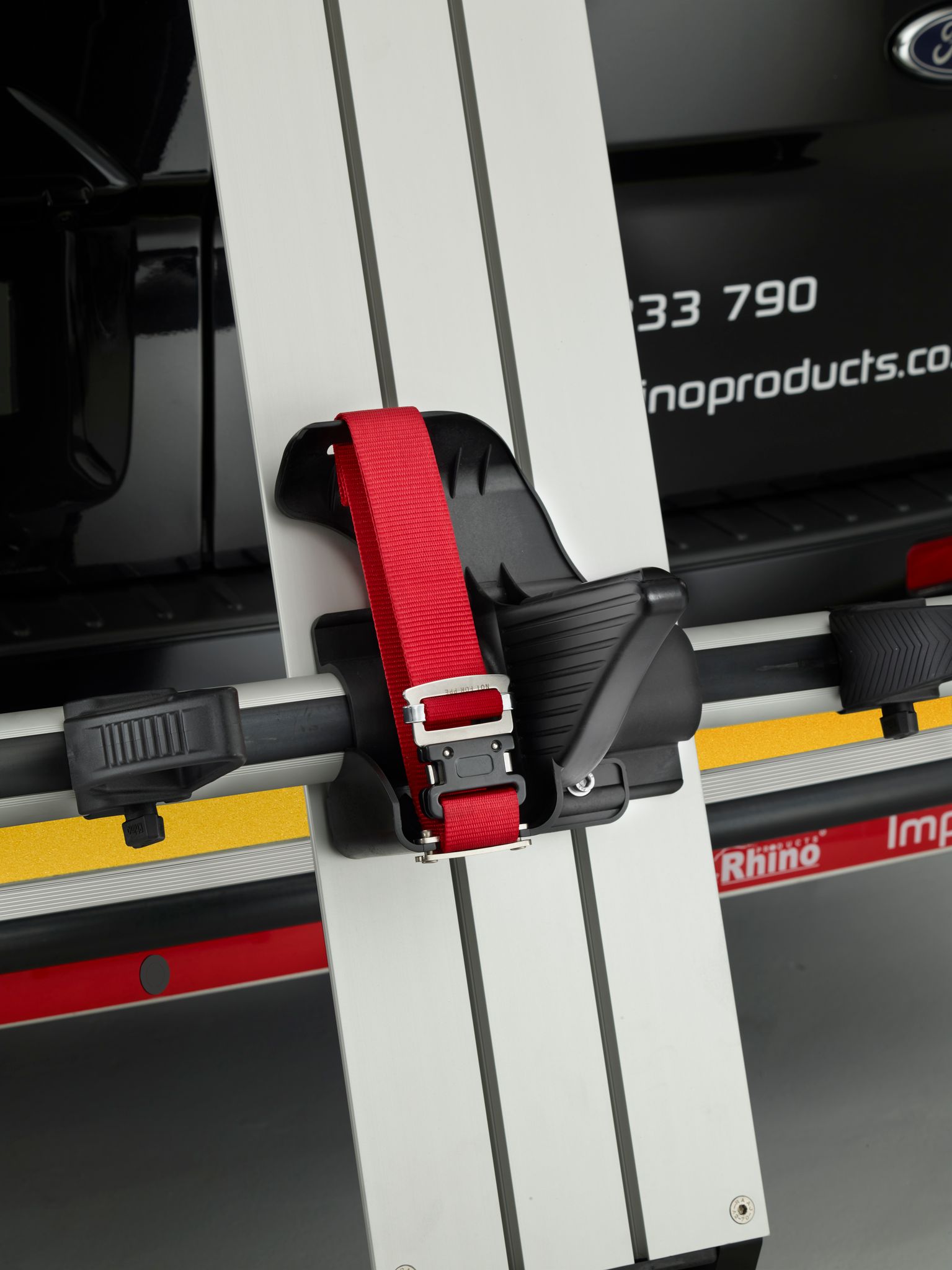 UCHWYT DACHOWY DO DWÓCH 3,1M TOYOTA PROACE 2016- Długość (cm) 310