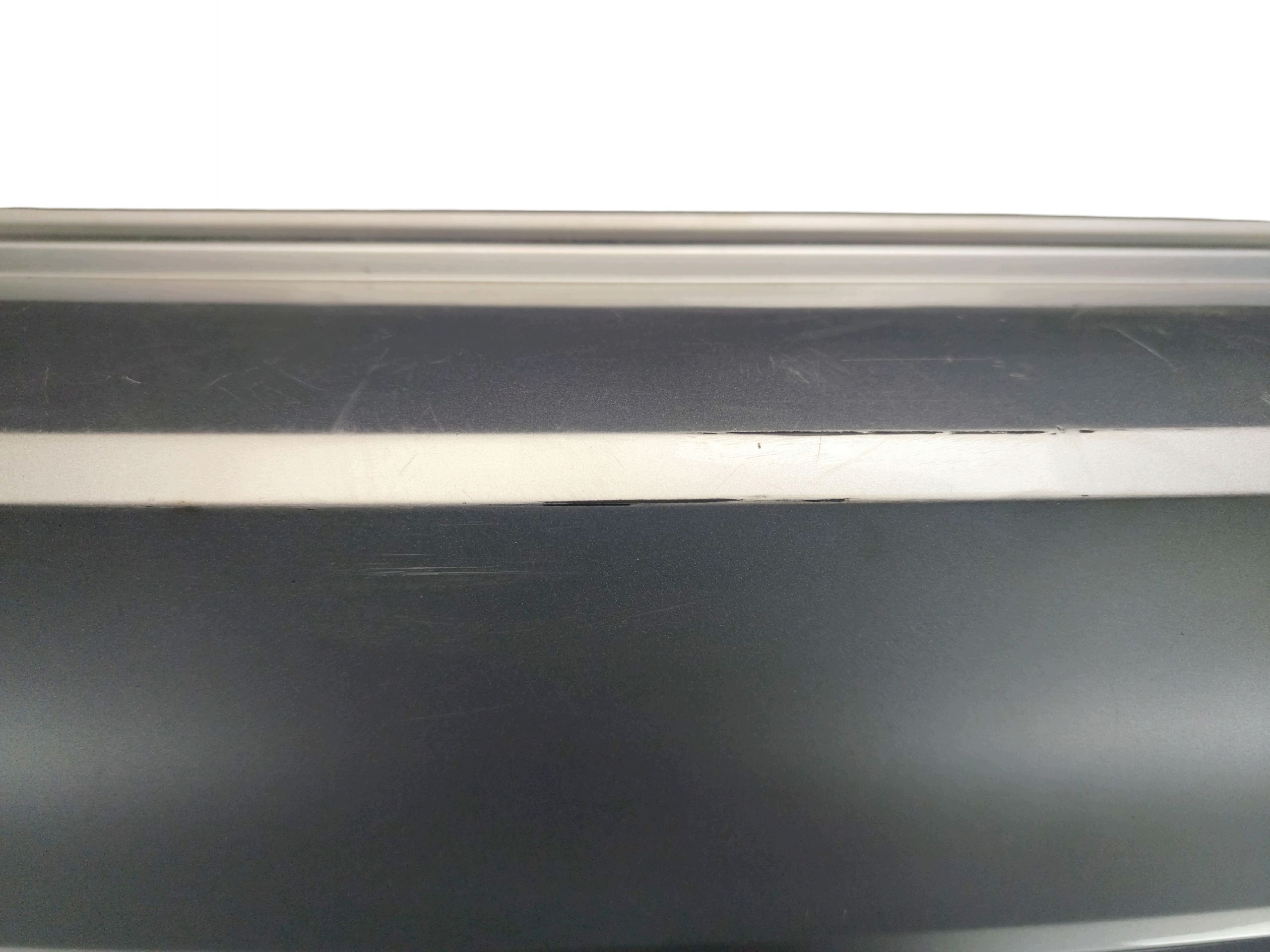 stoßstange heck VOLKSWAGEN PASSAT B8 (2014-2019) KOMBI PDC code LAKIERU LA7W