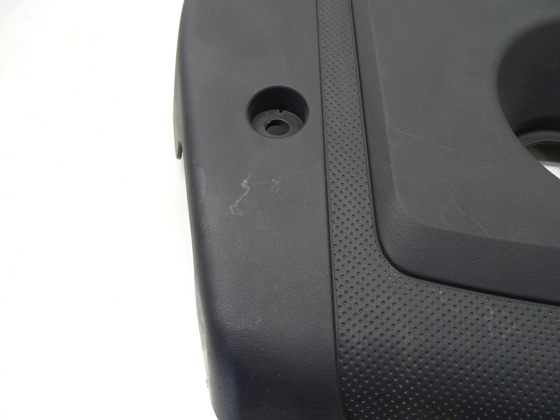 cover engine housing cover upper MITSUBISHI L200