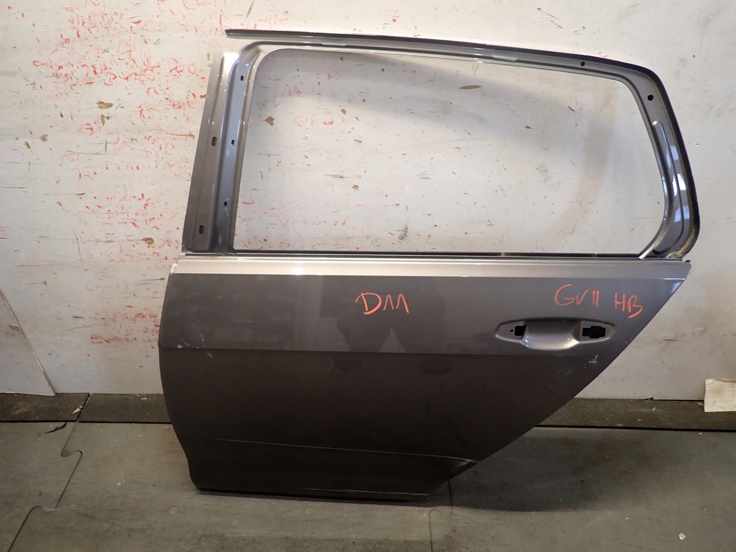 door rear part rear. left VW GOLF VII HB 2012-2020- 5G4833311