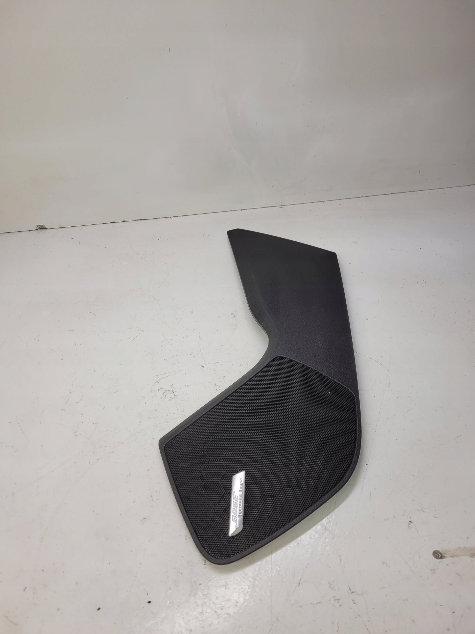 mřížka krycí repráku AUDI Q7 4L0867488 BOSE