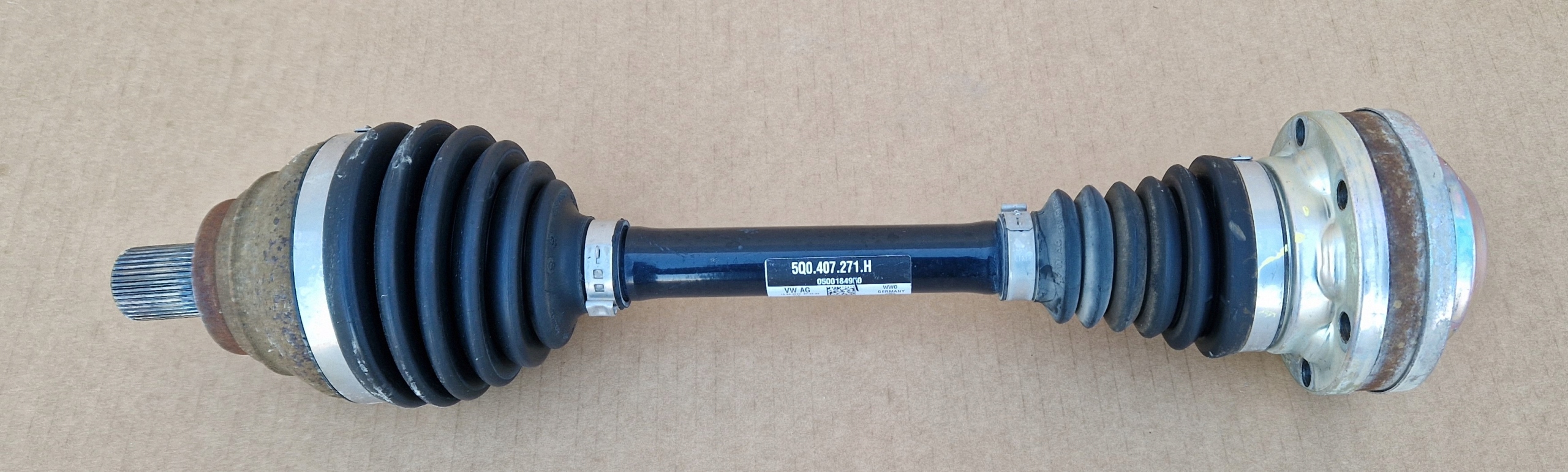 semi-axis VW AUDI SKODA 5Q0407271H original as new left complete