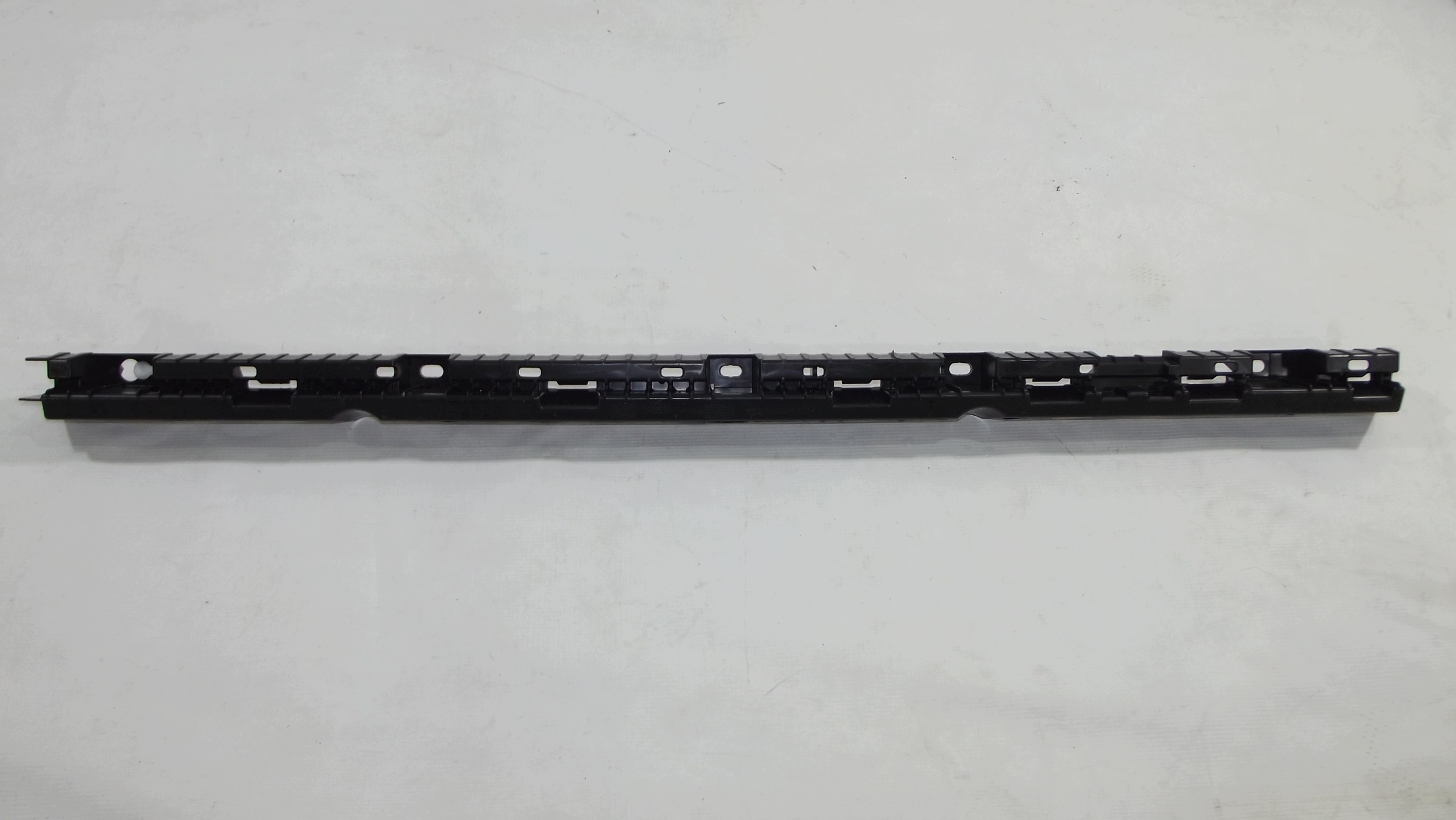 Volvo XC90 II Support Support plaque Jupes Gauche Arrière 32216525