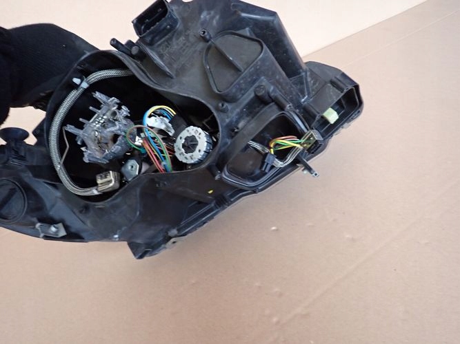 BMW E92 E93 3 XENON DYNAMIC reflektor left light left 7162141-13