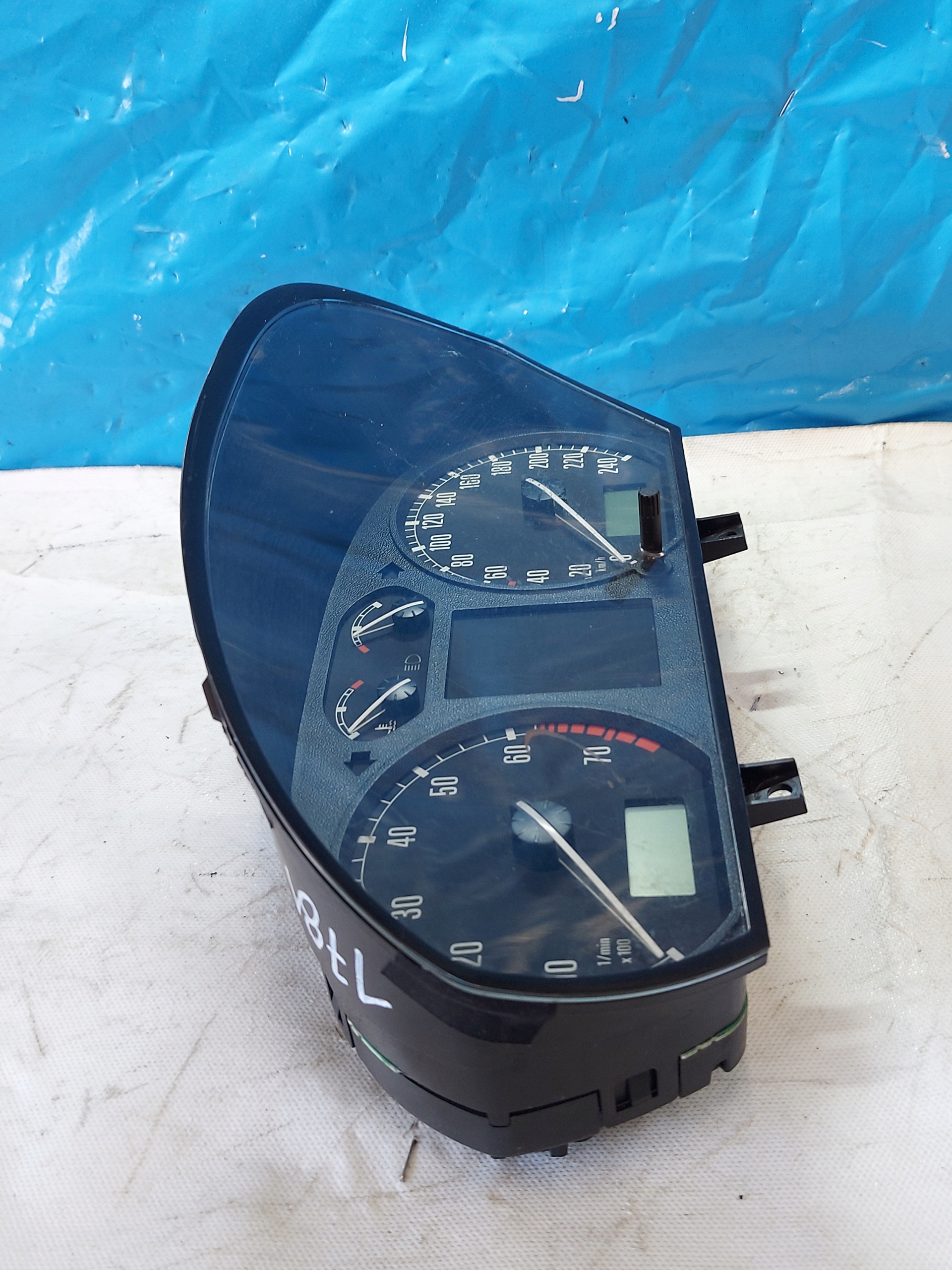dials clock SKODA FABIA 6Y 1.4 B 6Y0920870B