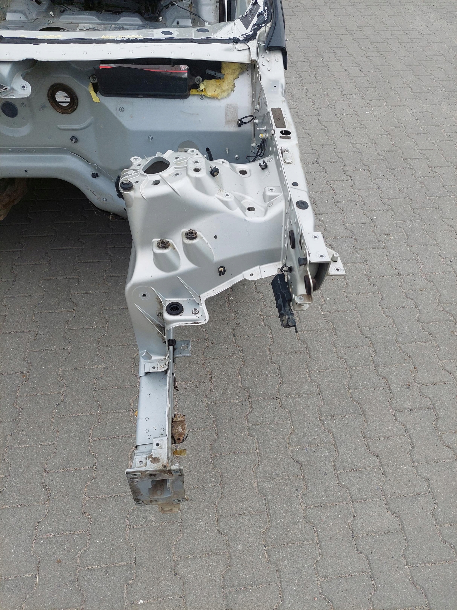 quarter front front left quarter RANGE ROVER VOGUE L405