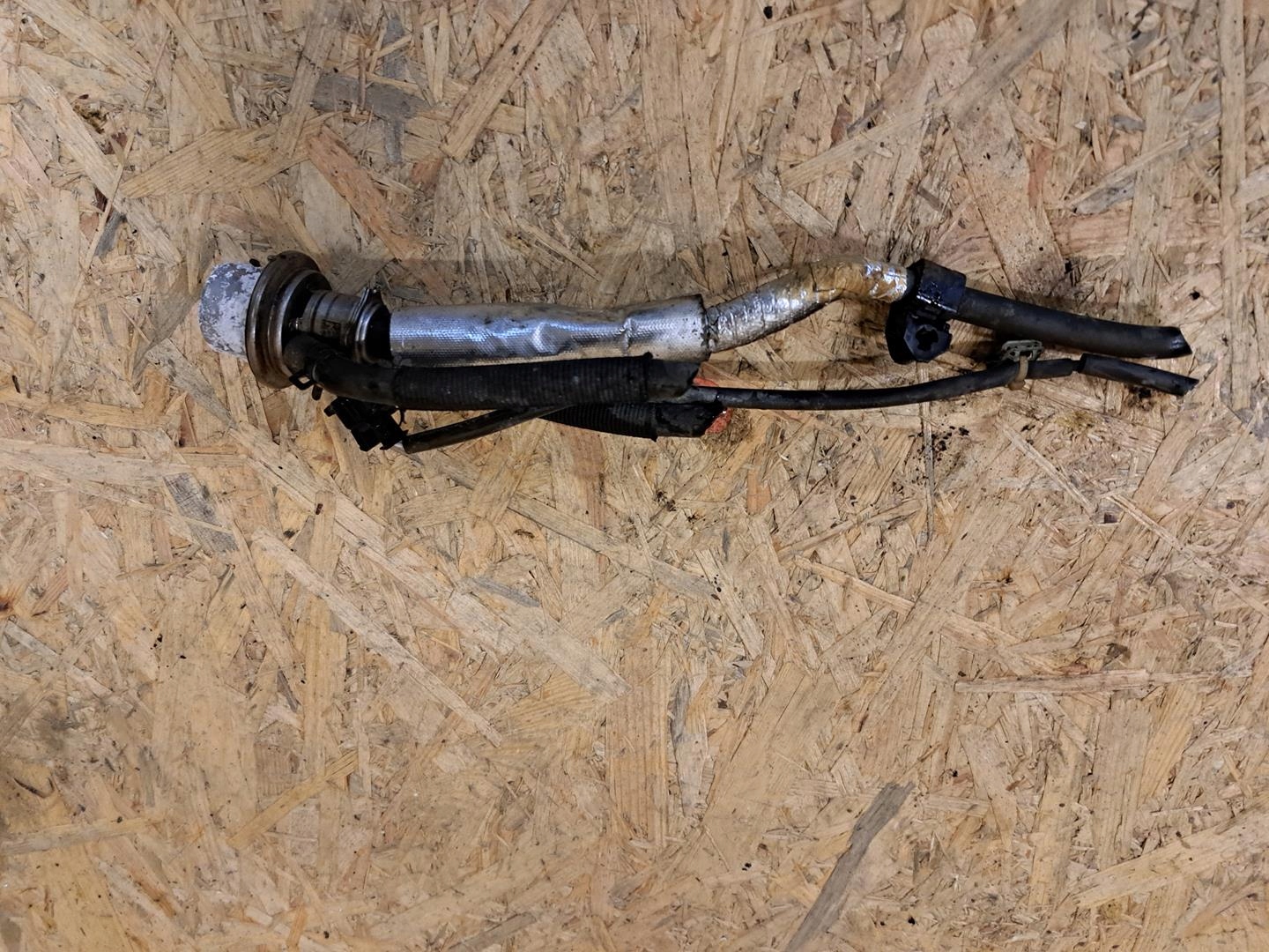 0004901113 - MERCEDES W205 1.6 CDI AdBlue інжектор