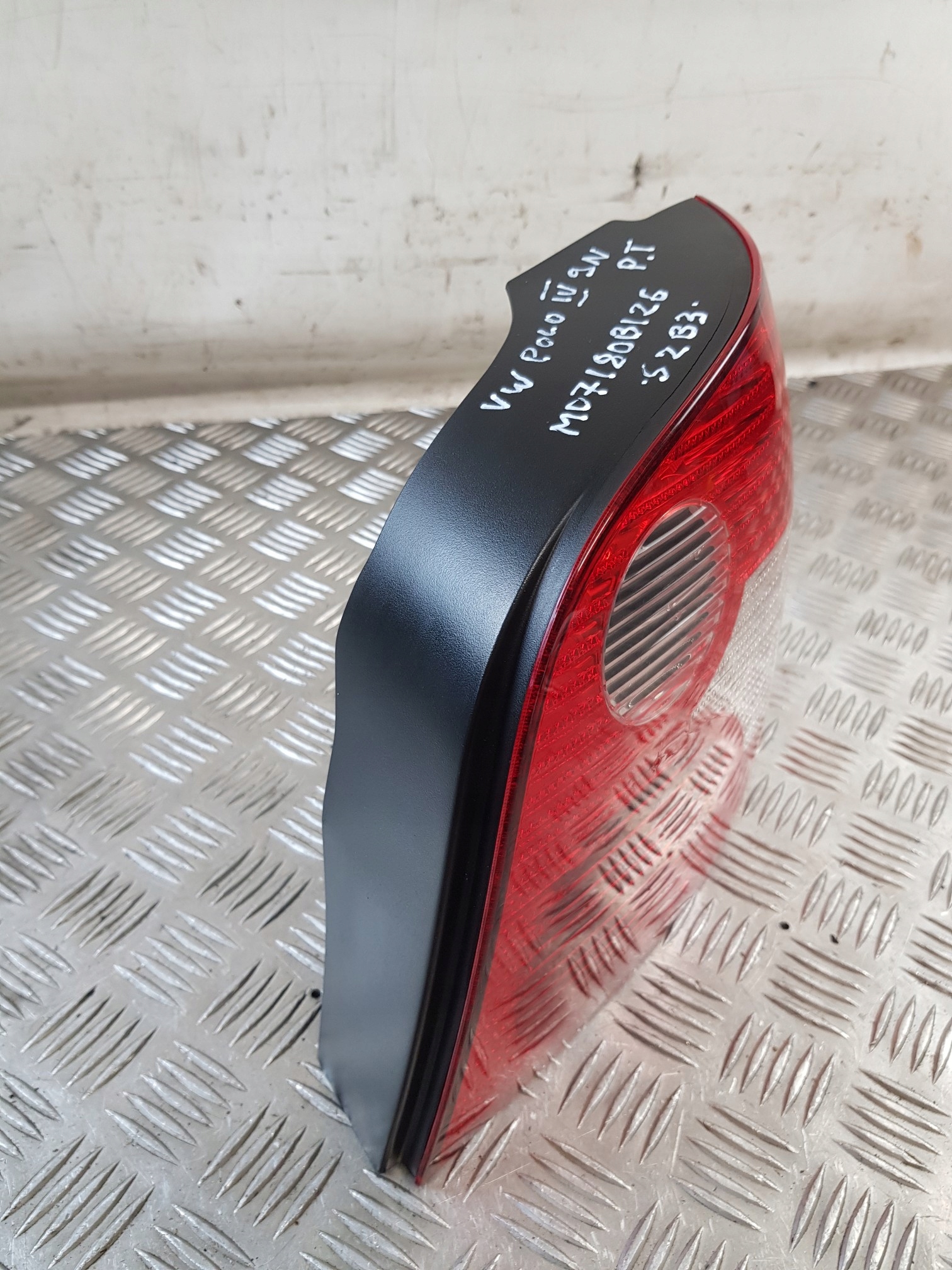 light right rear part 6Q6945096B VW POLO IV 9N