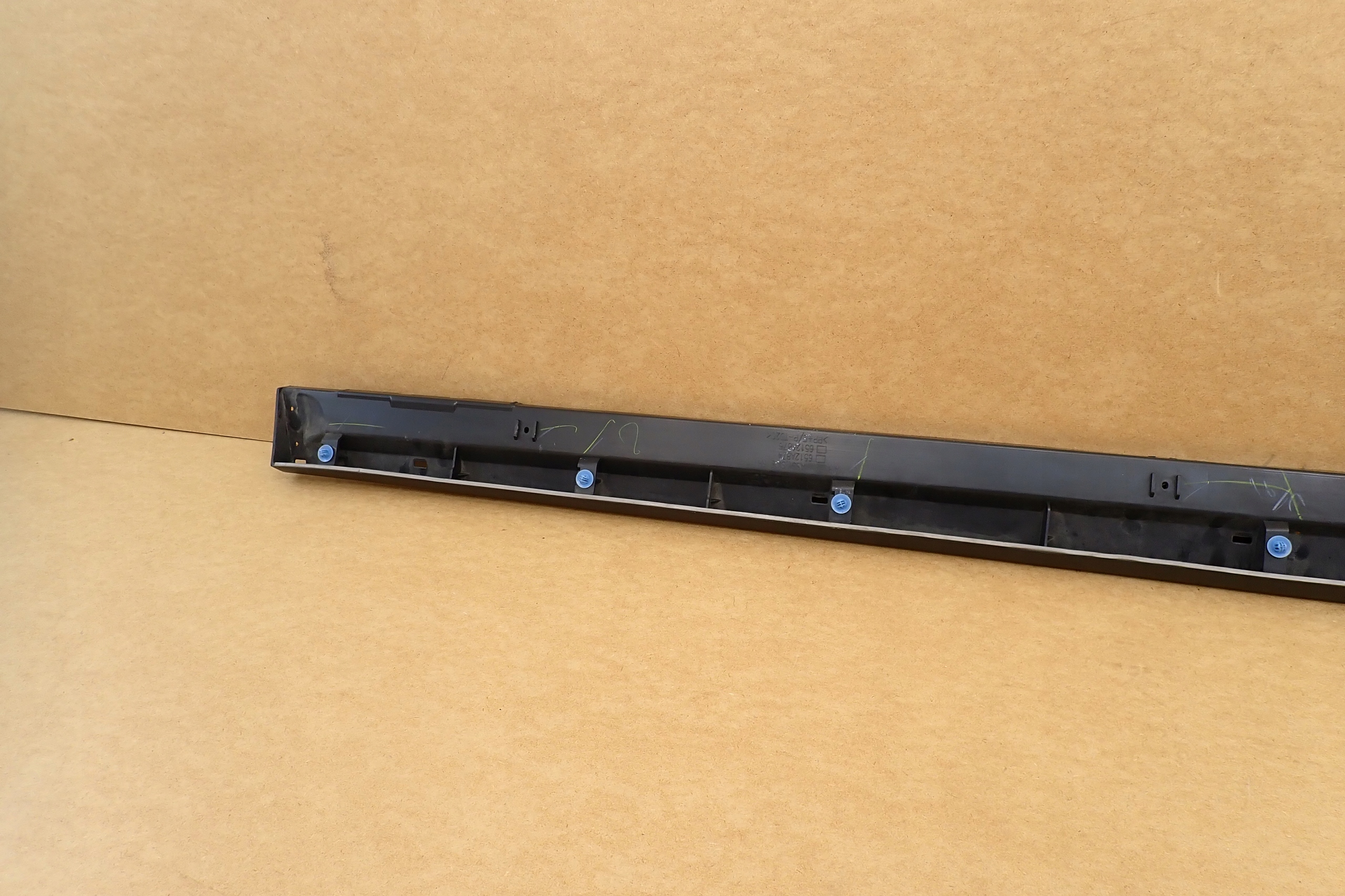 mitsubishi Space Star II 13- молдинг порога правая 6512A874