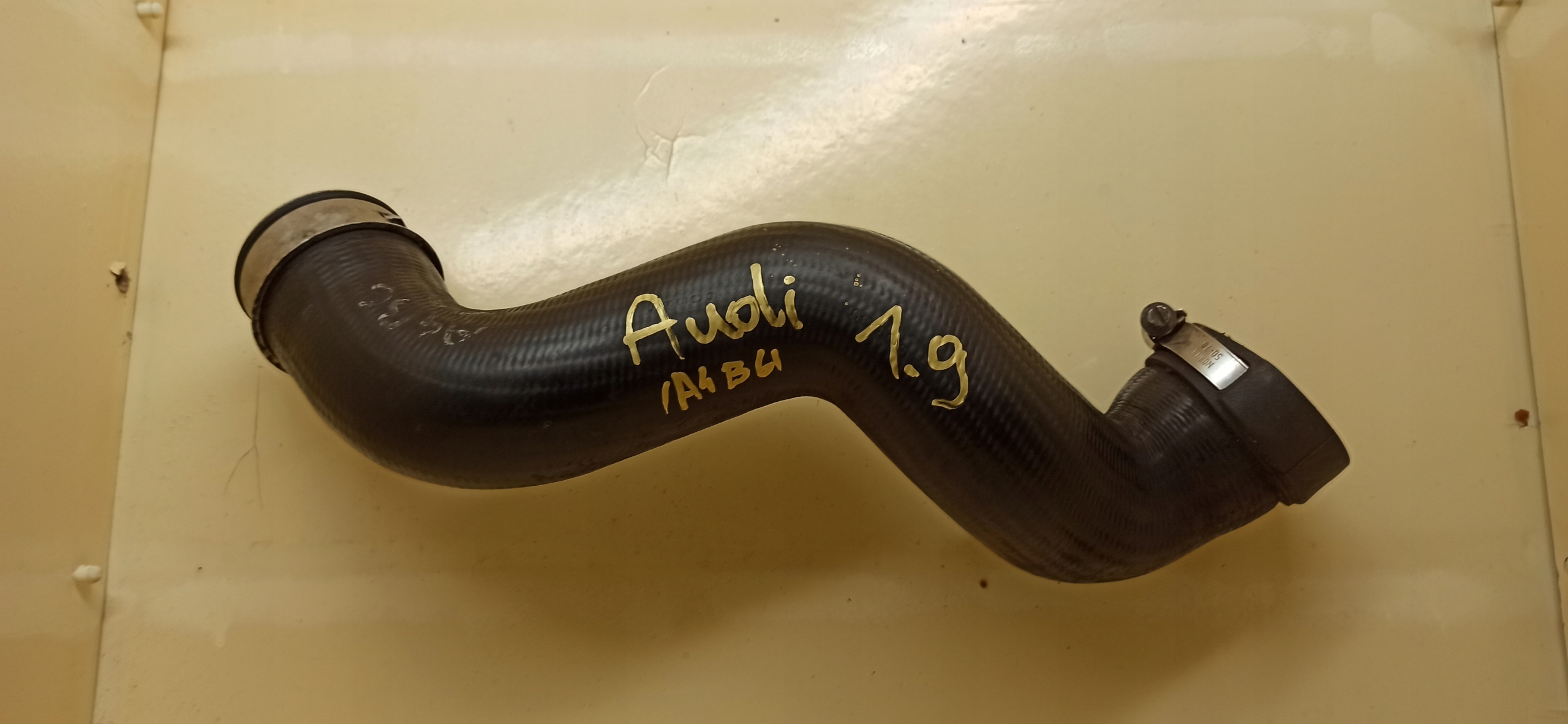 Труба интеркулера AUDI A4 B6 1.9 TDI