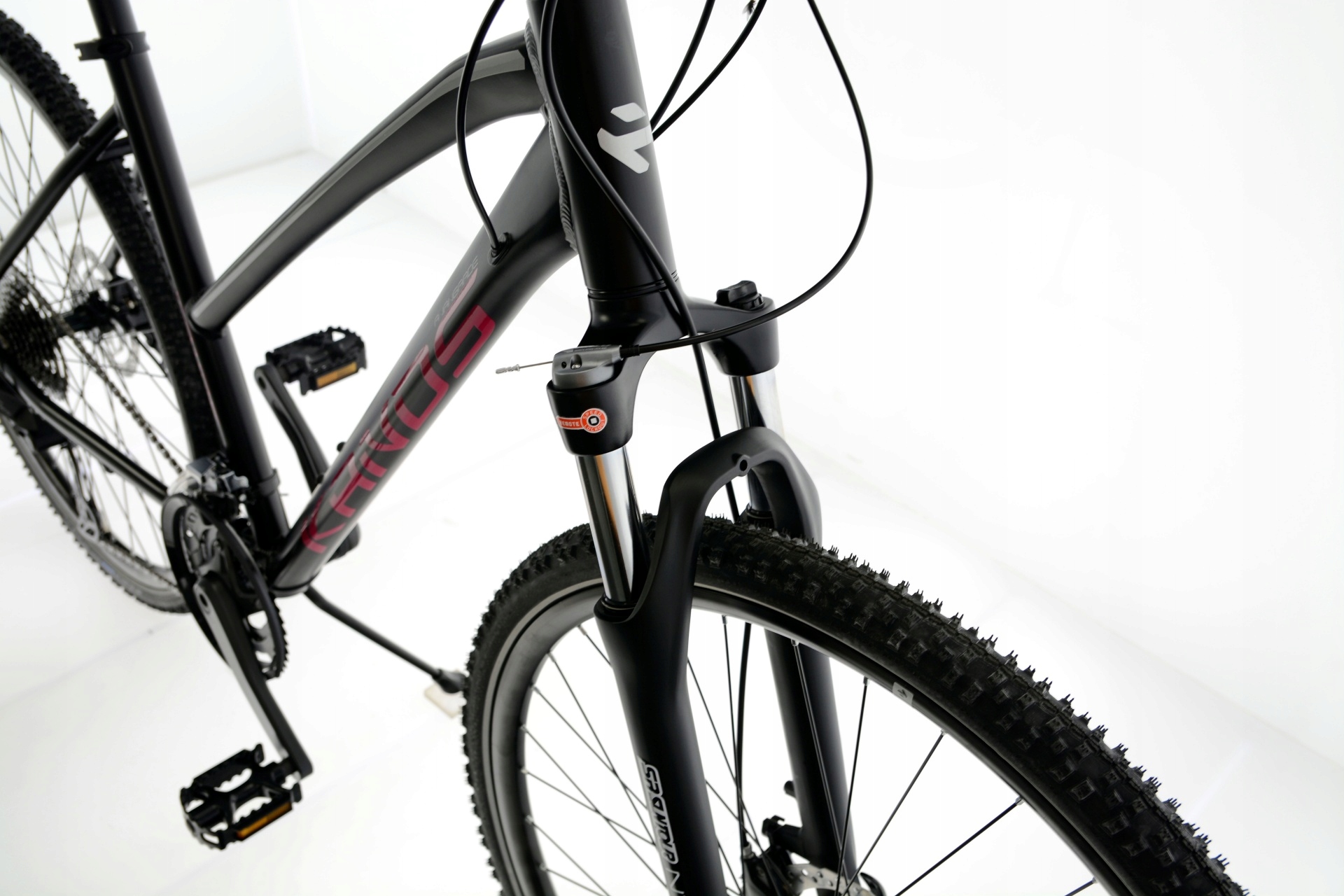 Rower 28'' Kands Avangarde Hydr D17 czarny 2024 NOWOŚĆ-Shimano CUES Amortyzacja przód