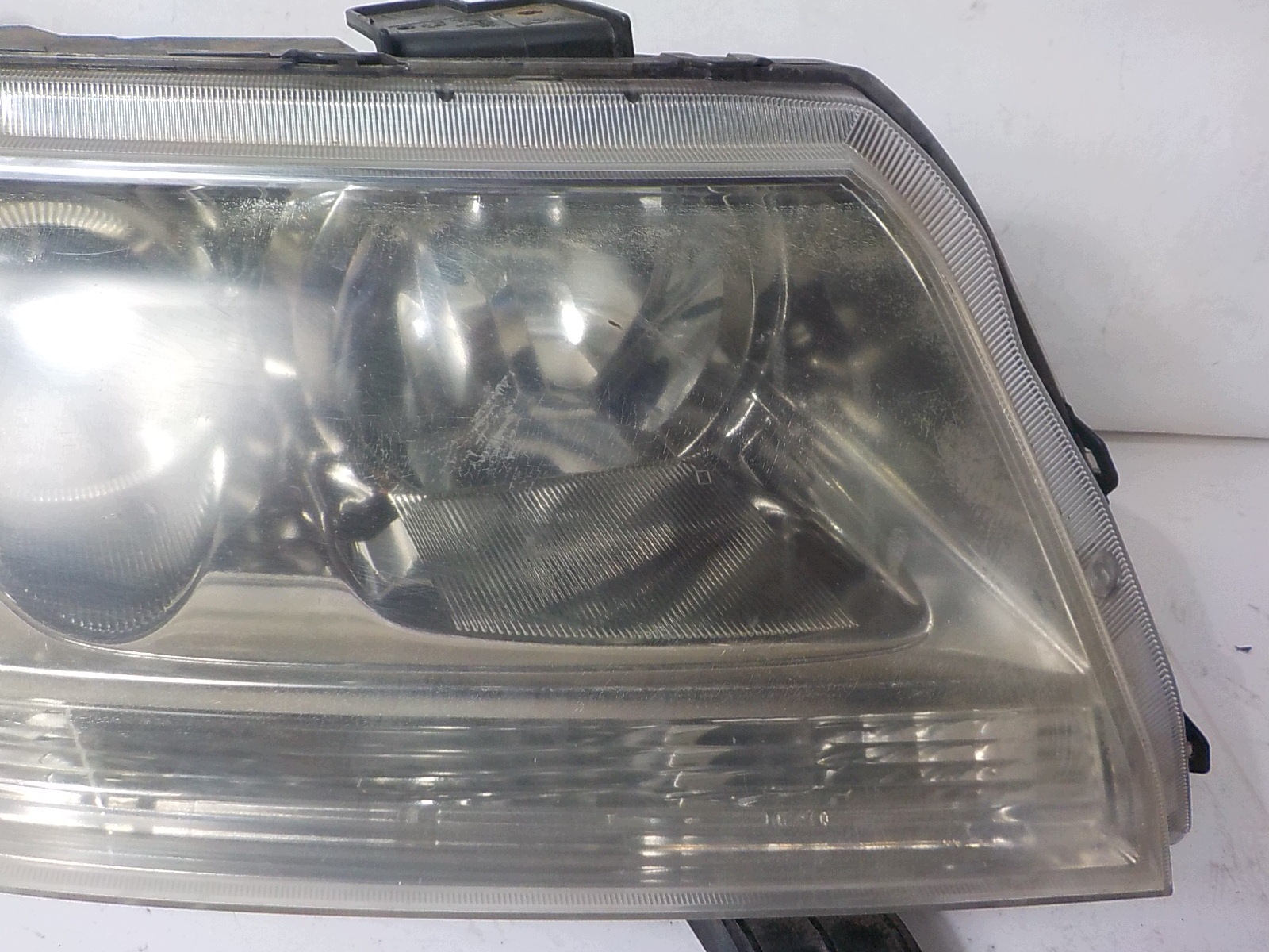 SUZUKI GRAND VITARA II light right front front UK