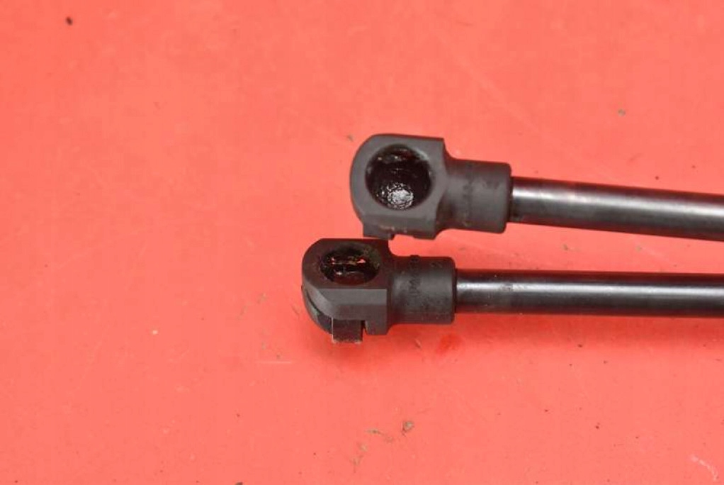 damper SILOWNIKI bonnets BMW E60 E61 03-07