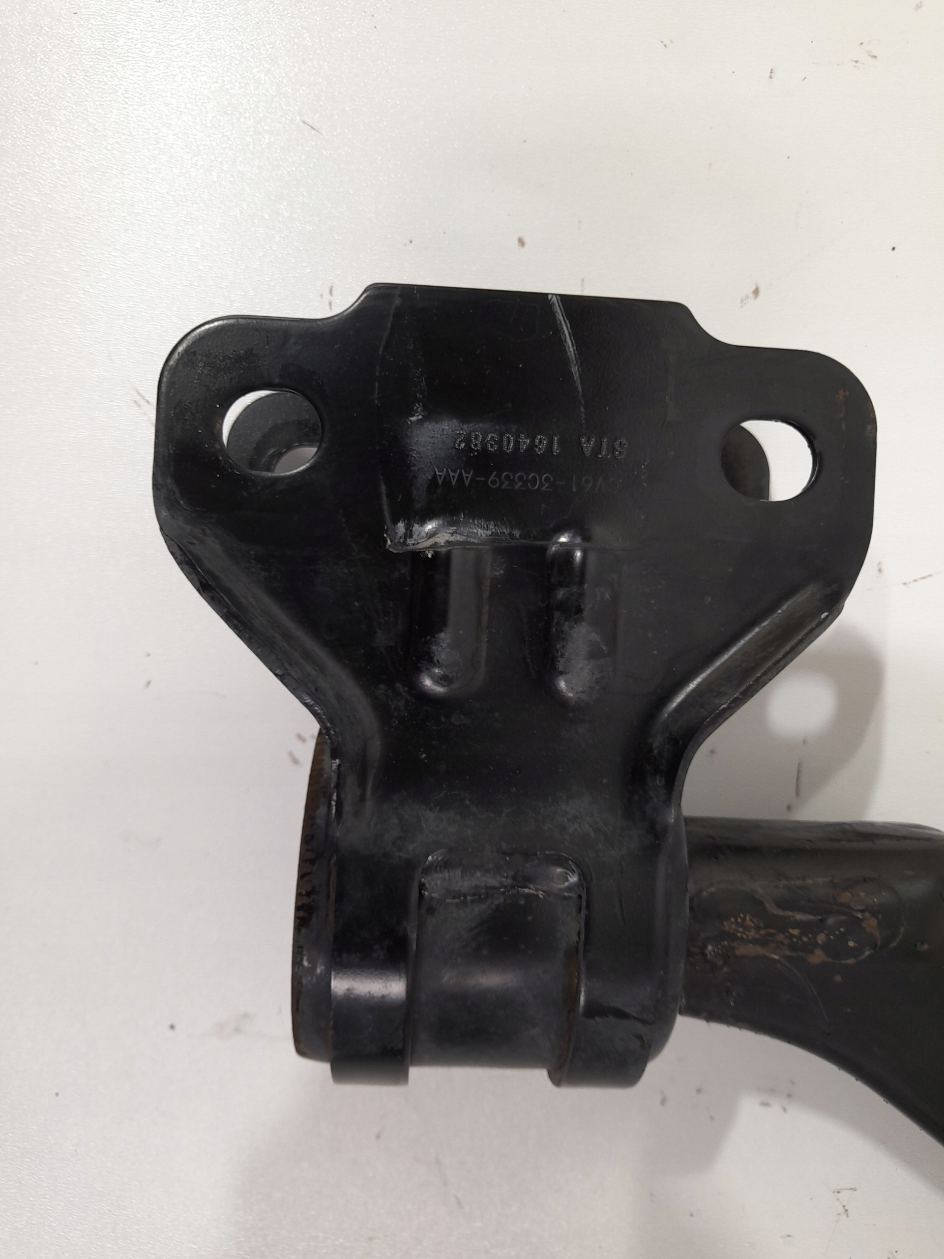 FORD KUGA MK2 II arm front right CV61-3C339-AAA (Q69)