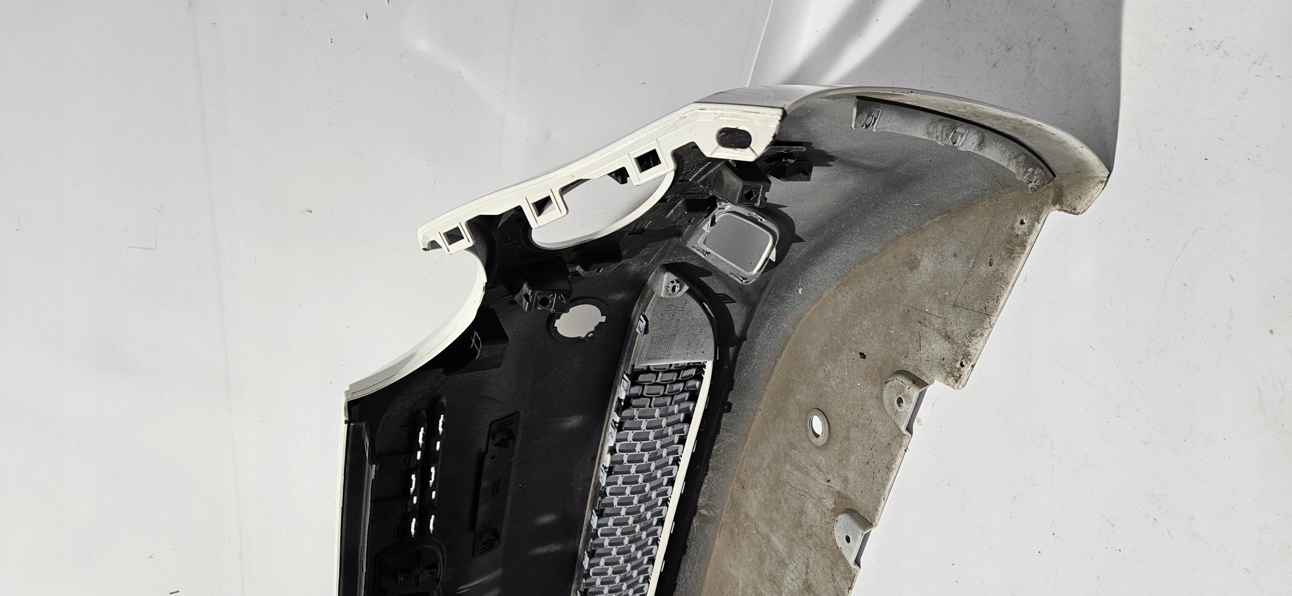 front bumper FIAT 500E ELEKTRYK 20- original