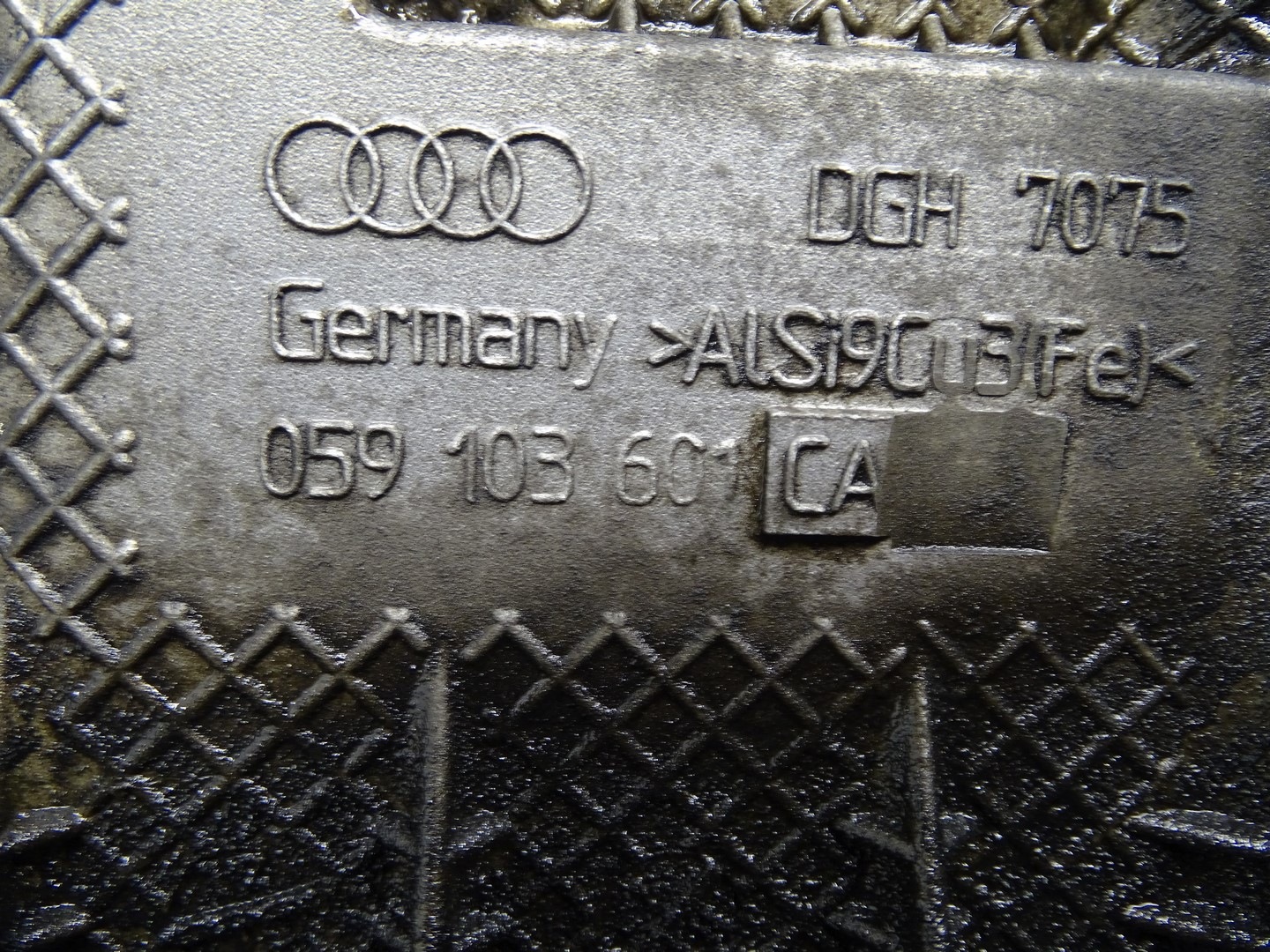 Coppa olio olio VOLKSWAGEN AUDI 3.0 TDI CDU 059103601CA