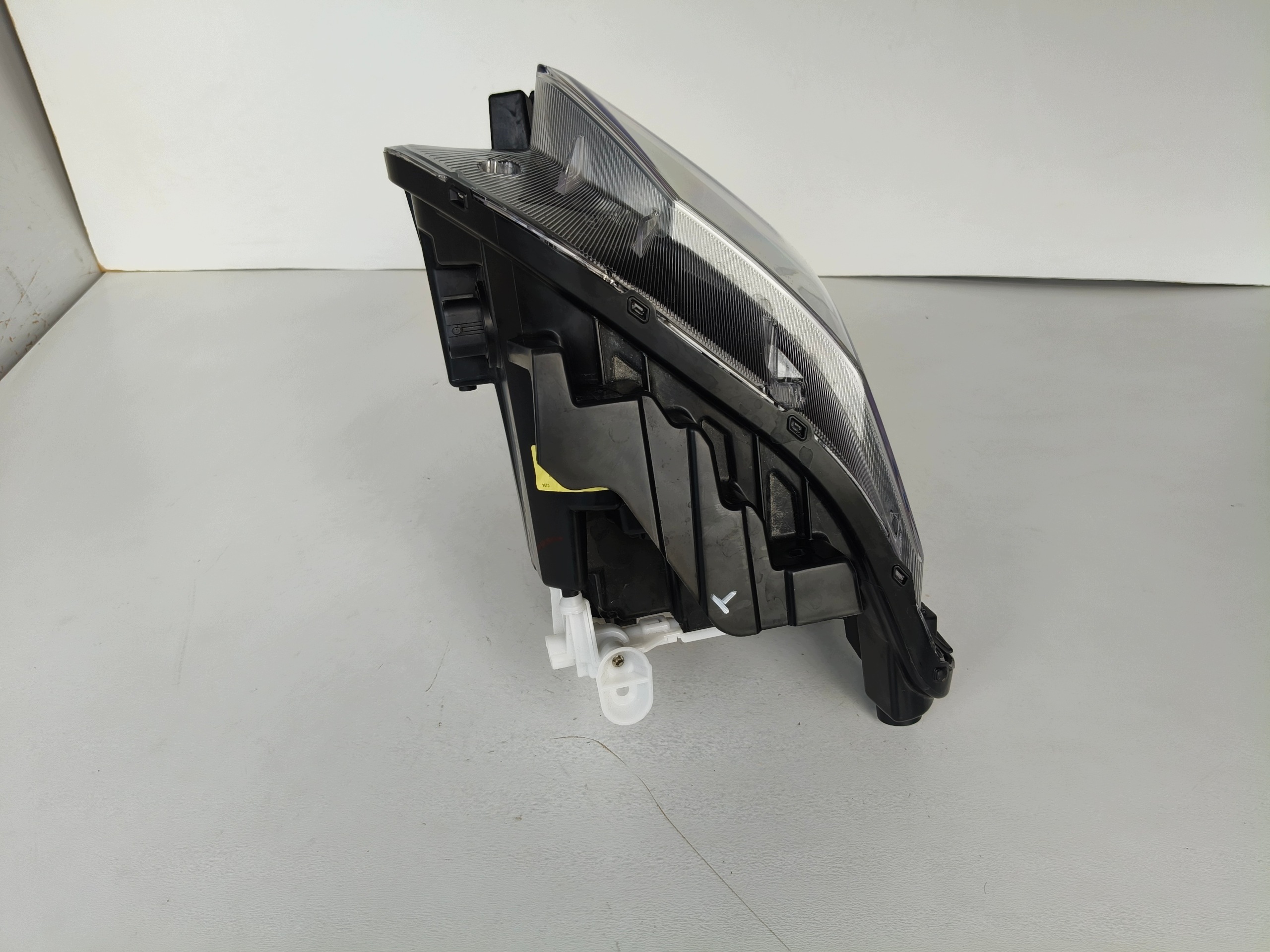 light right REFLEKTOR HYUNDAI KONA II 23- FULL LED