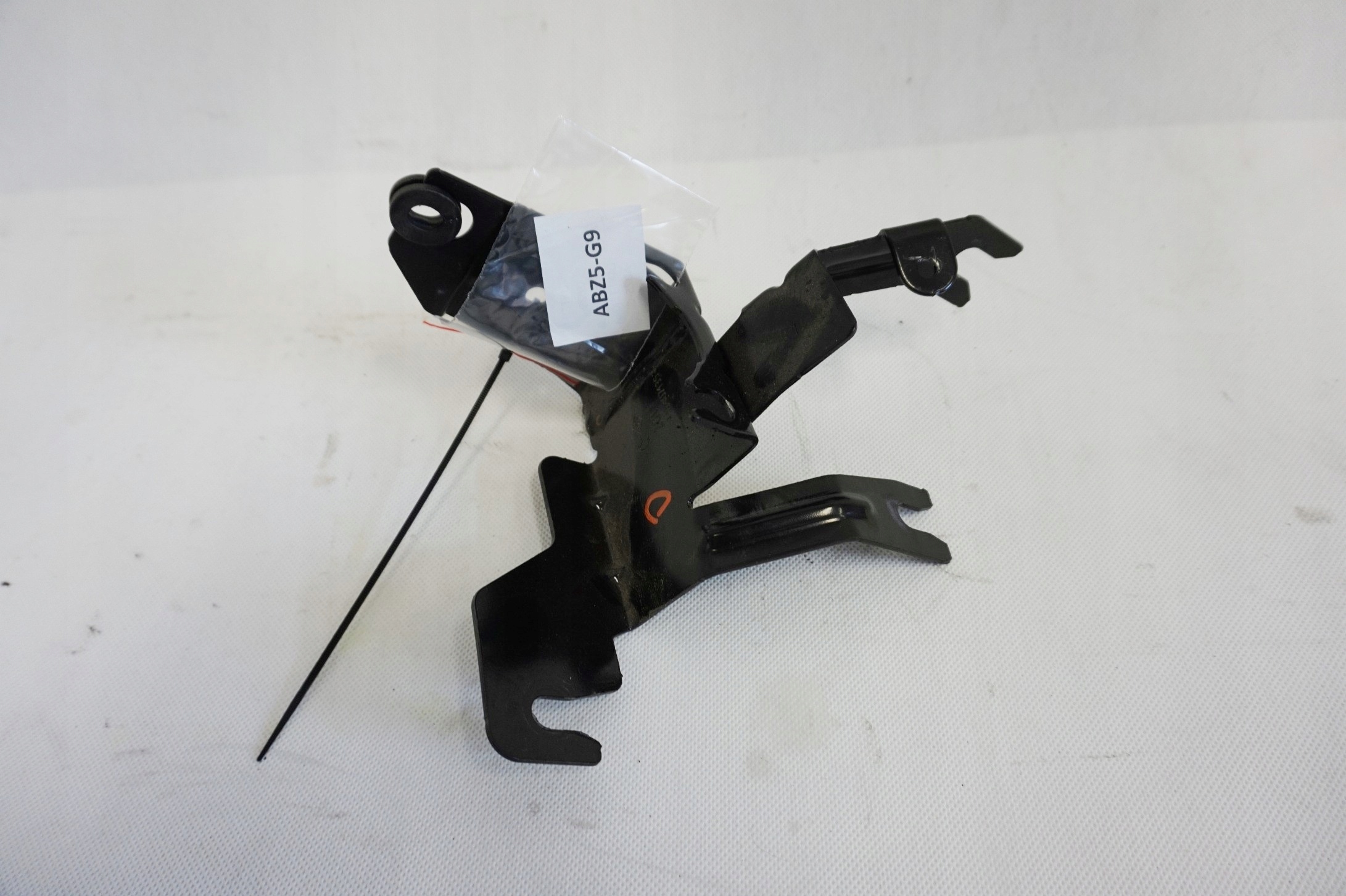 KOSZYK MOCOWANIE ABS DACIA DUSTER II 4x4 1 5dCi