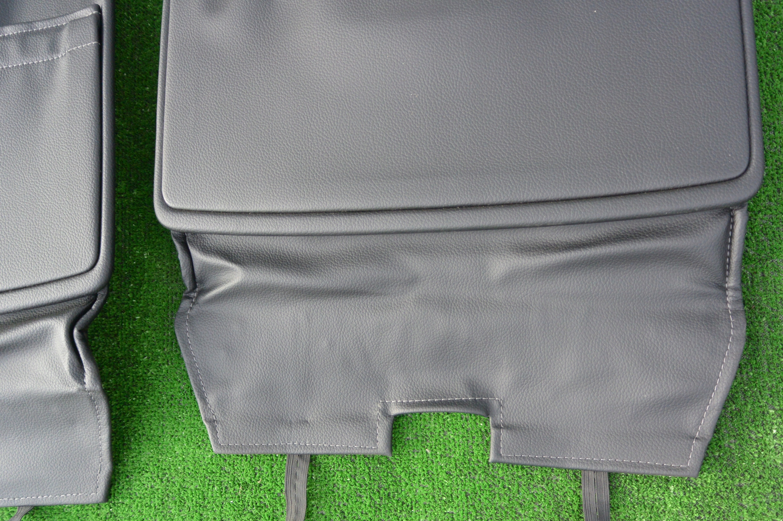 side cover upholstery seat rear part right left leather PORSCHE CAYENNE 7P5