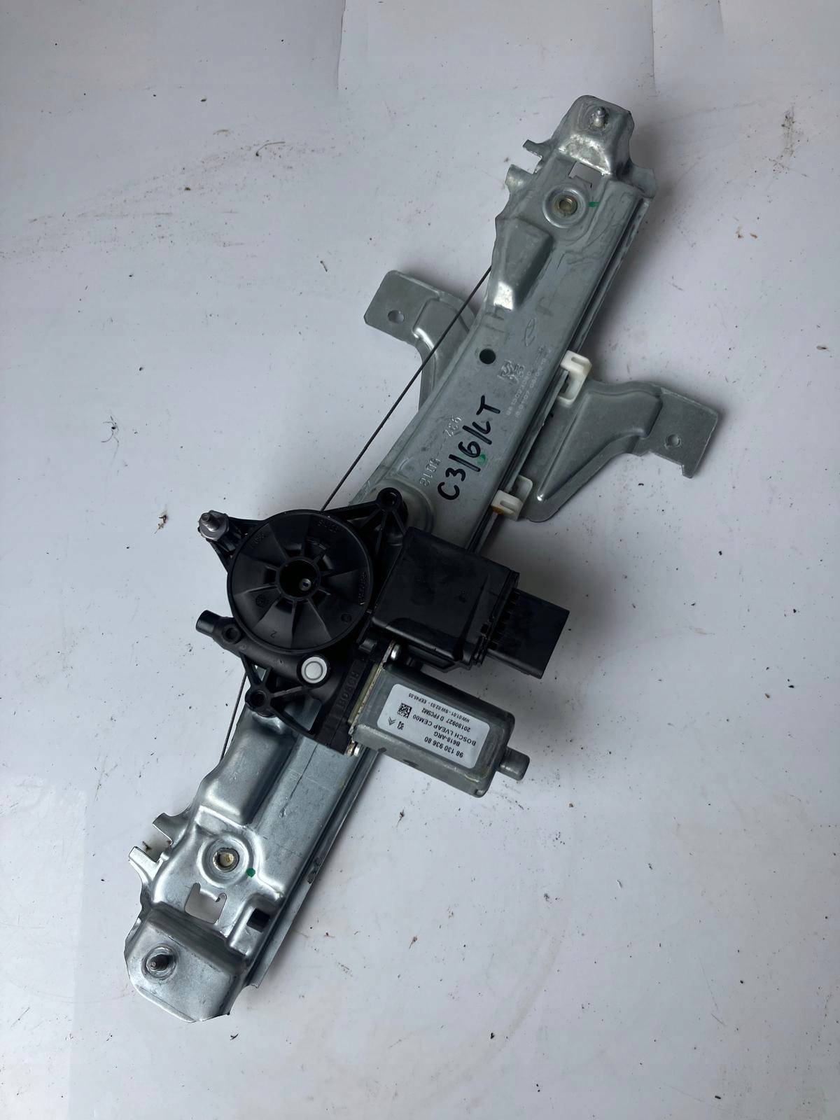 window regulator left rear part CITROEN C3 III 9813093680